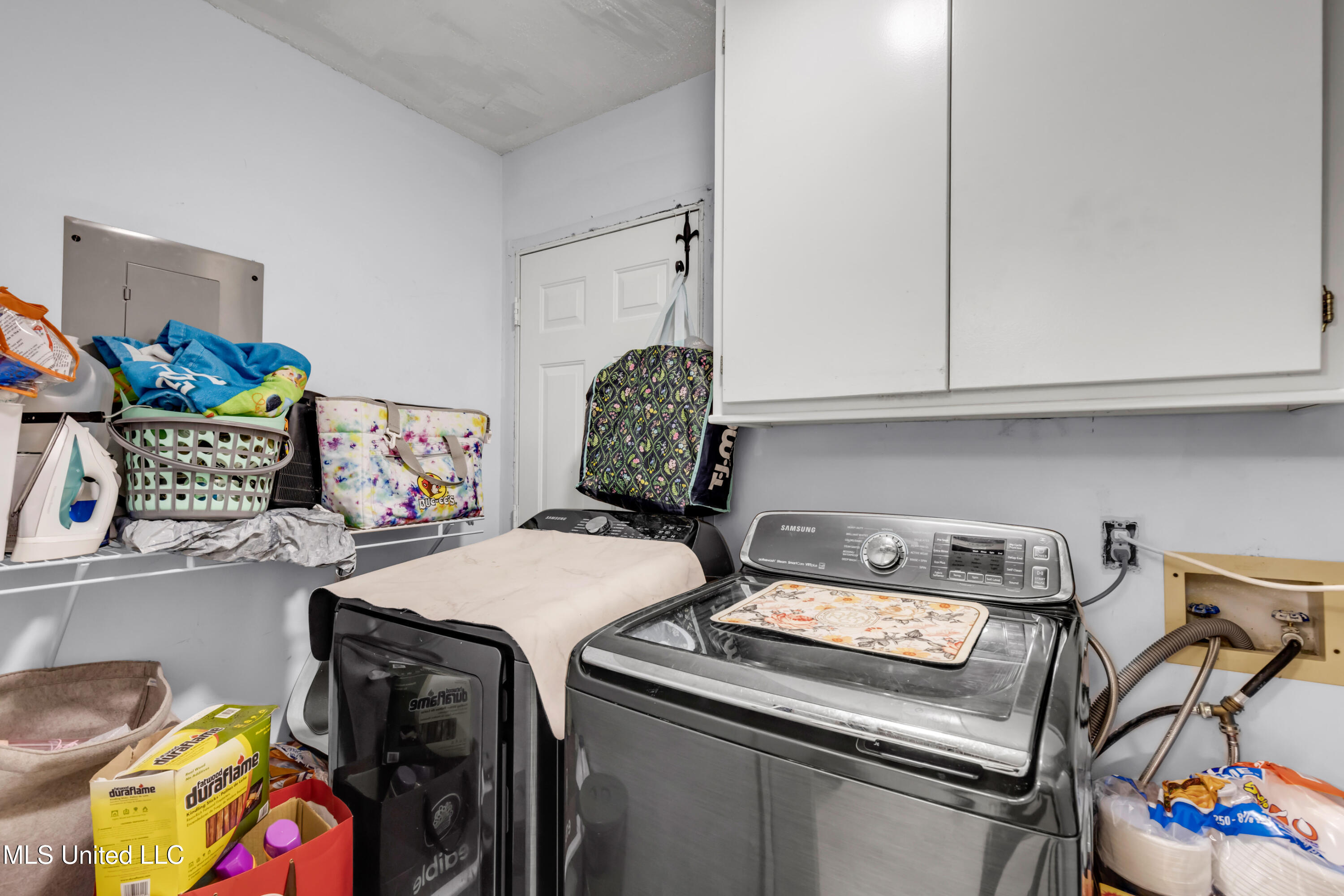 11512 Holly Bluff Circle