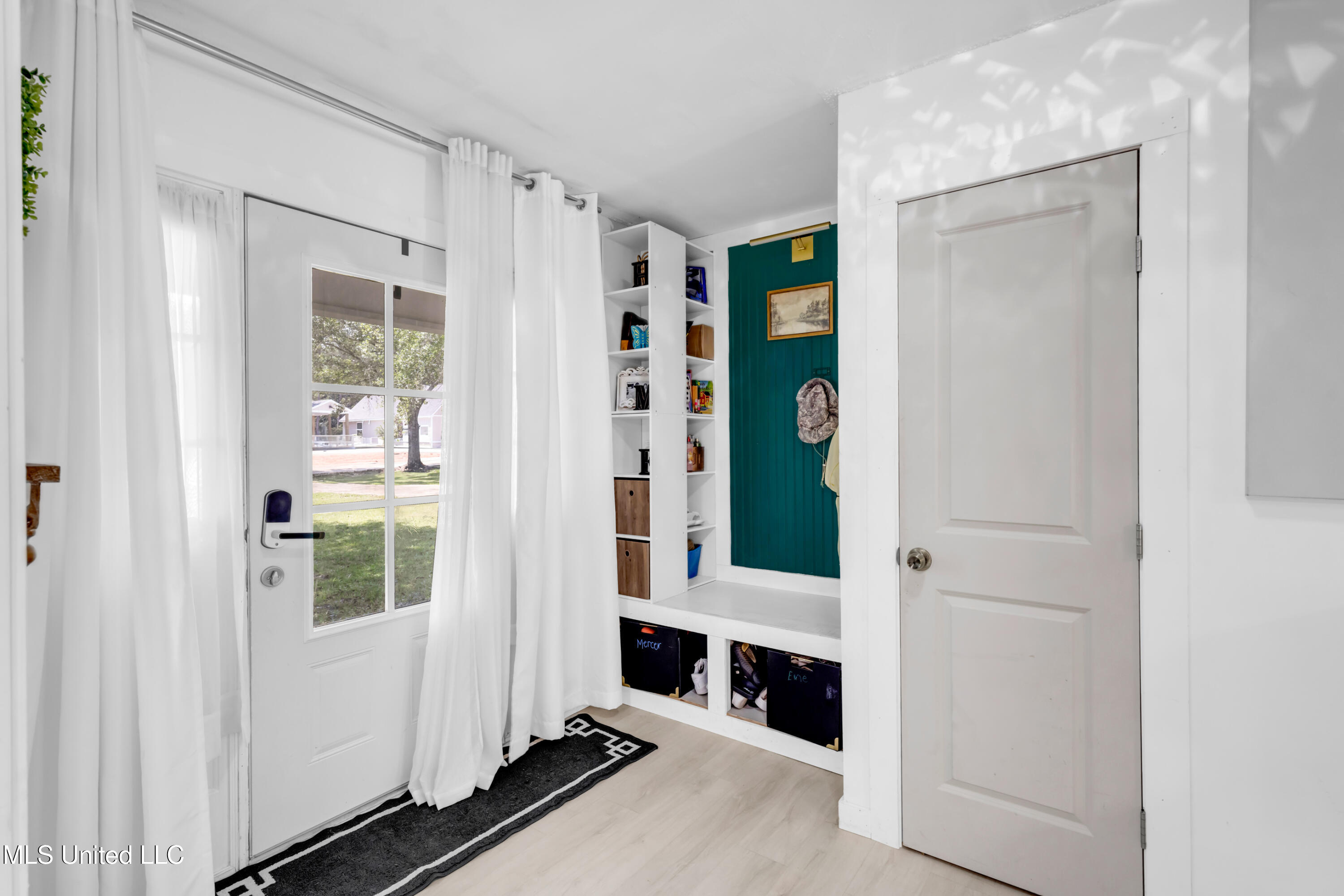 11512 Holly Bluff Circle