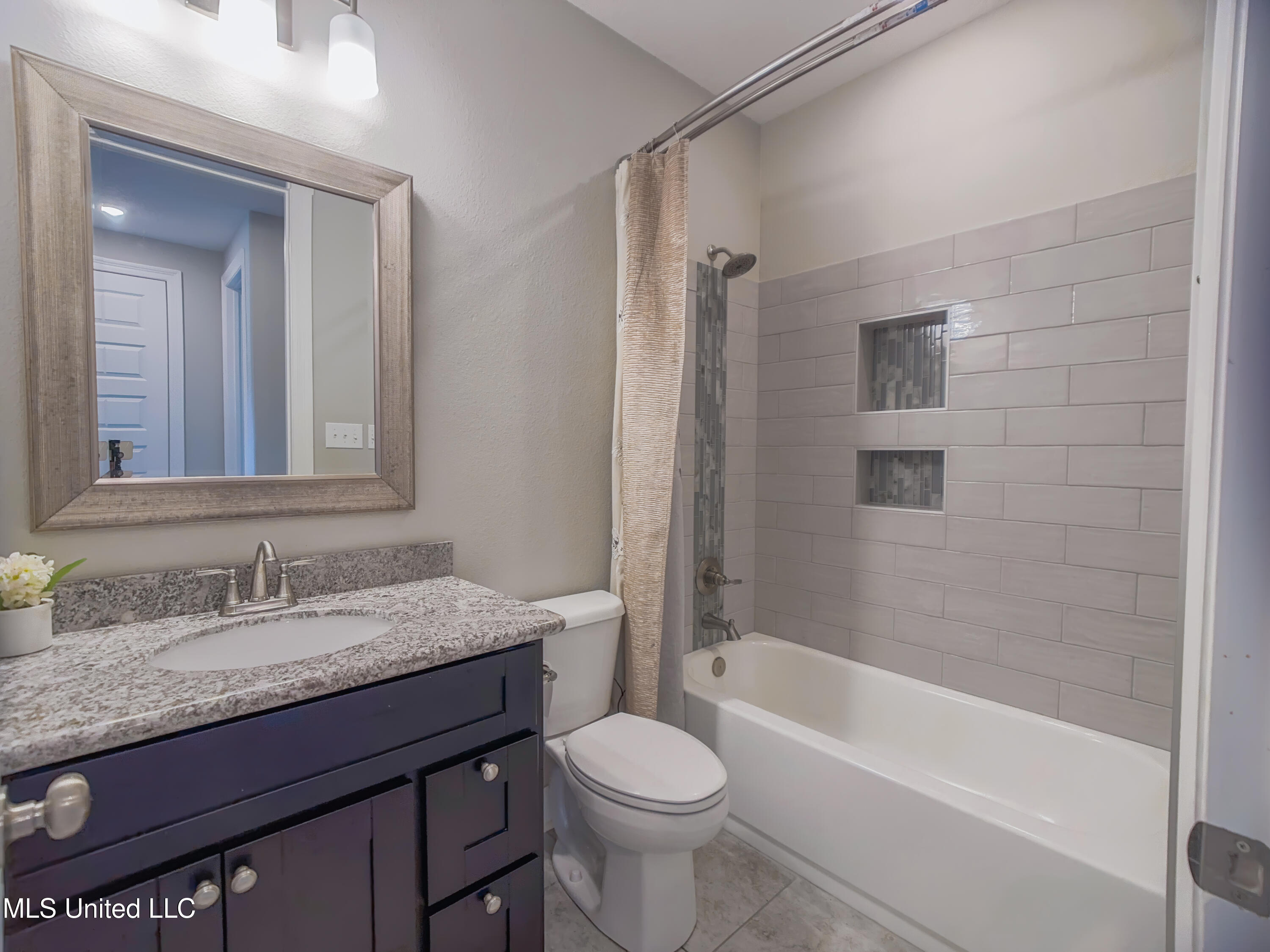 5807 Sylvester Street