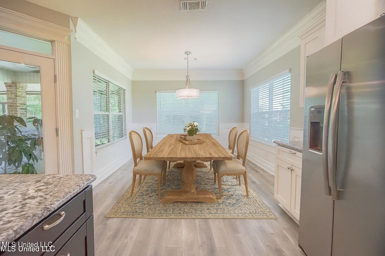 5807 Sylvester Street