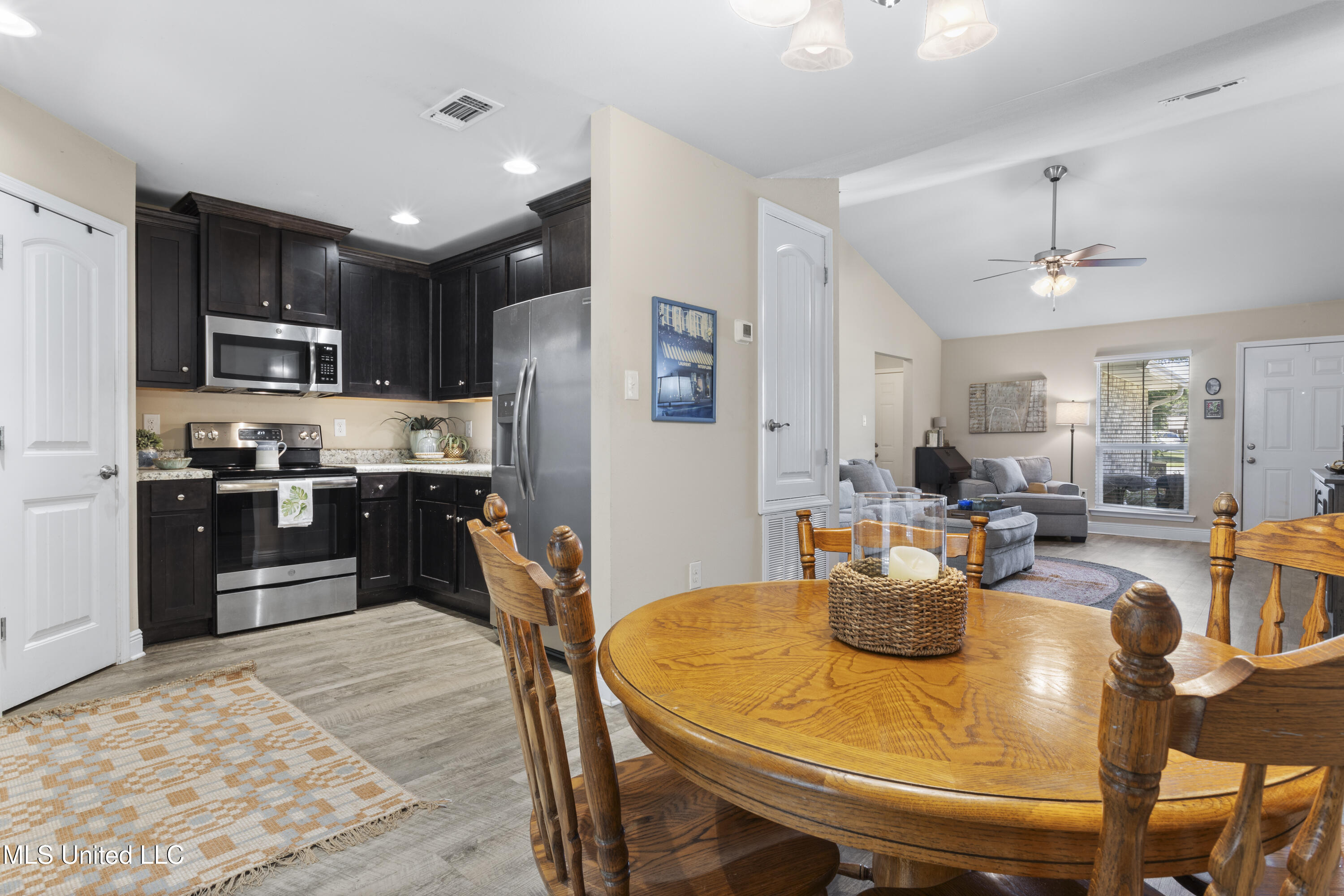 14009 Fox Hill Drive