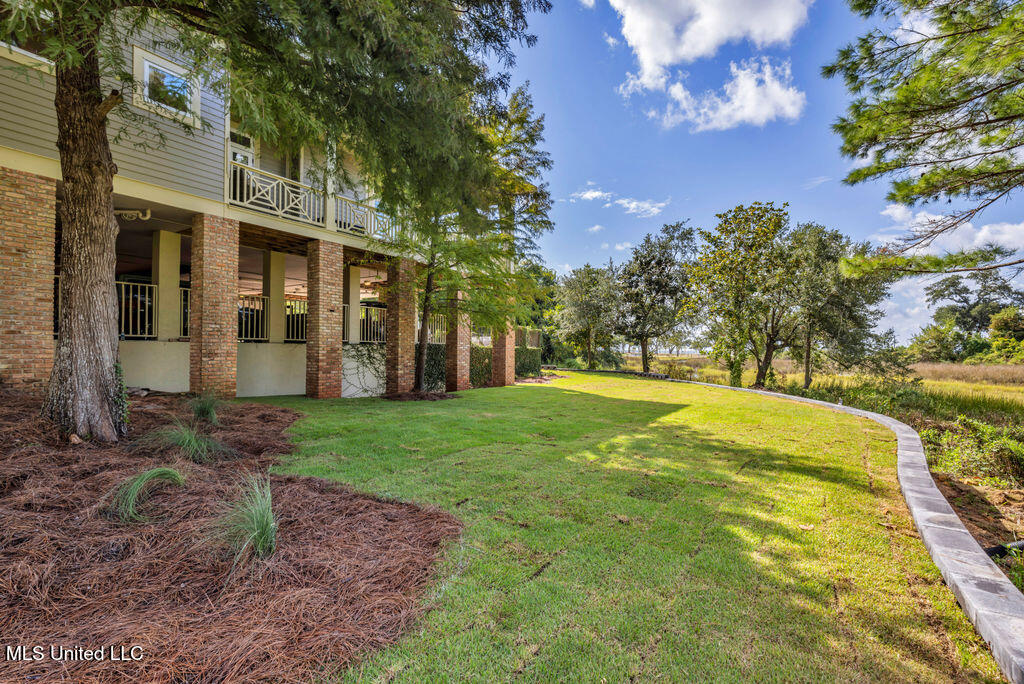 207 Washington Avenue