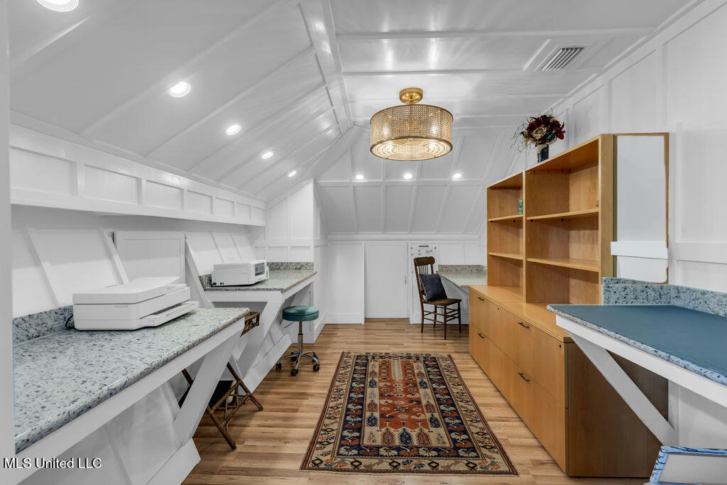 207 Washington Avenue