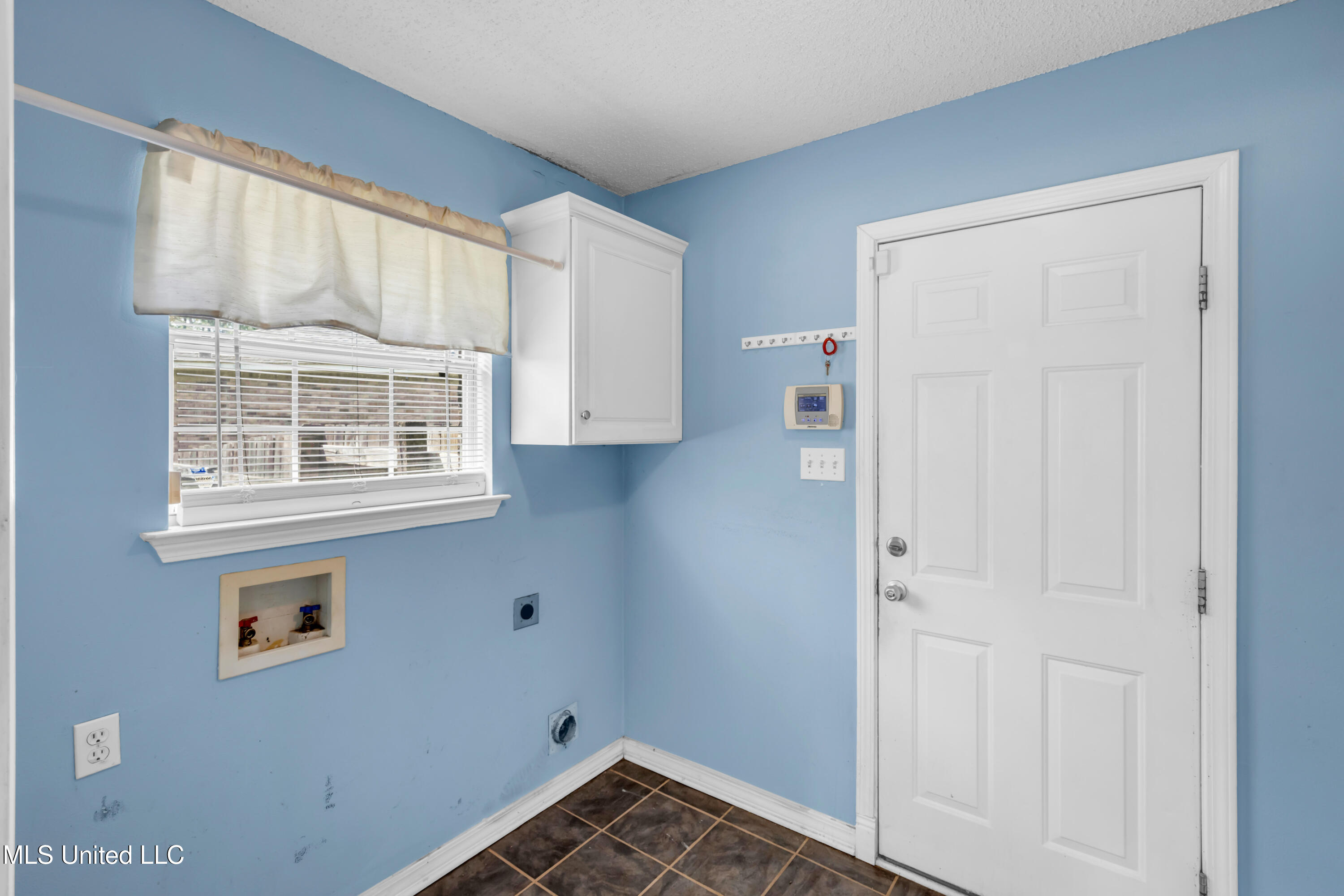 13601 Virginia Street