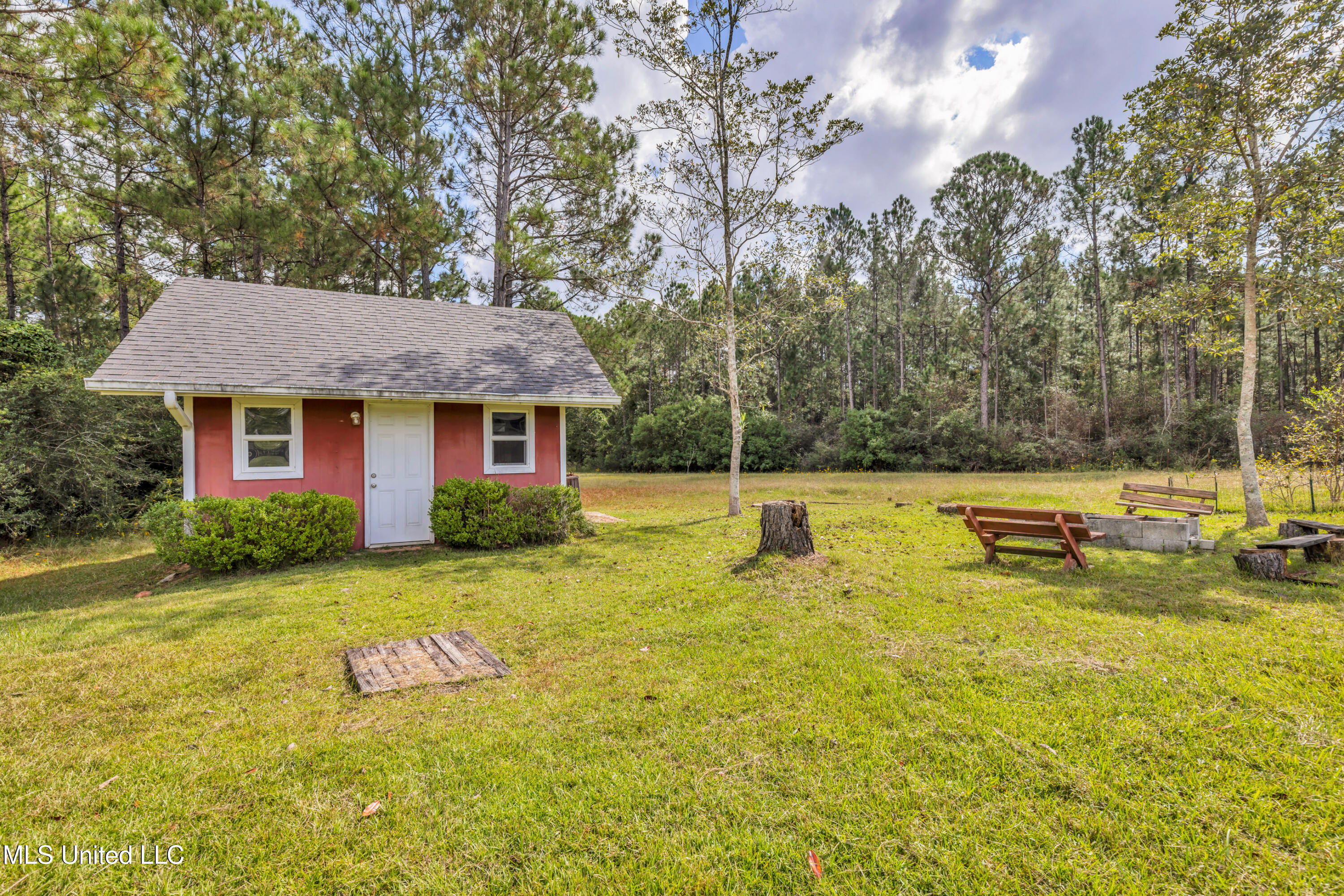 13601 Virginia Street