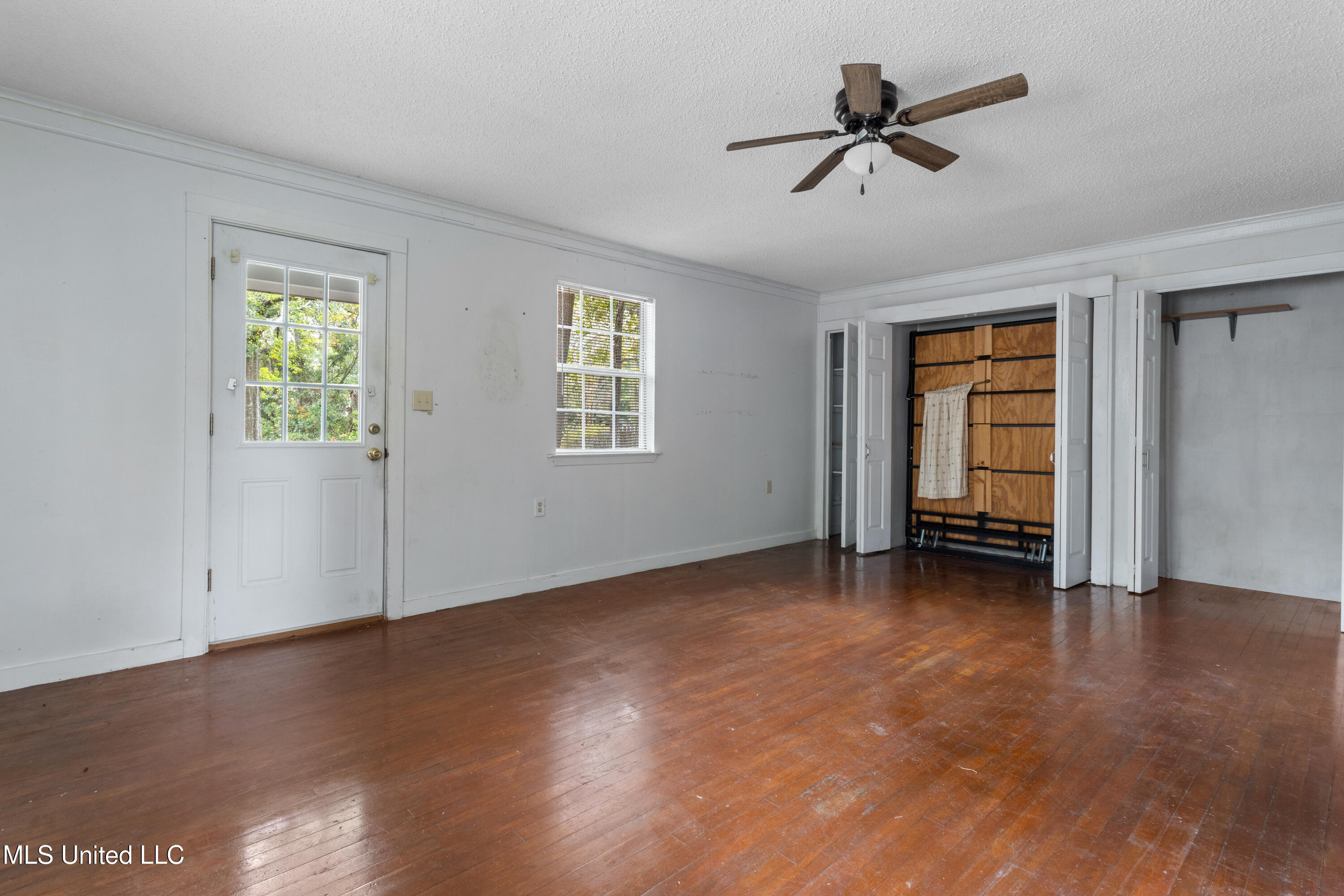 605/607 Russell Avenue