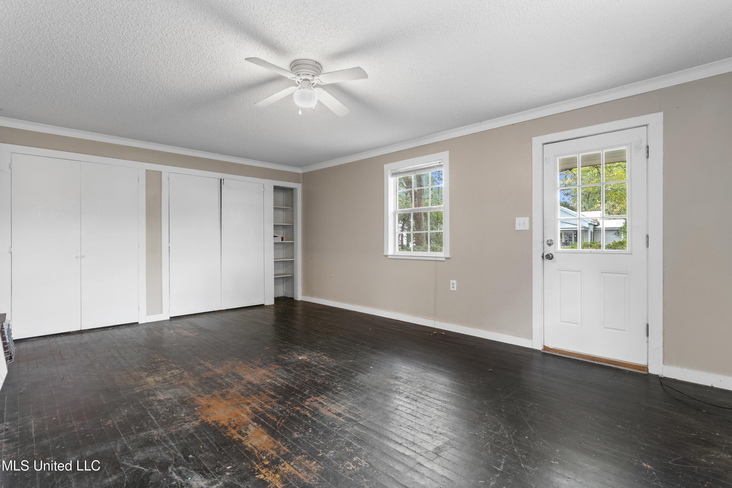 605/607 Russell Avenue