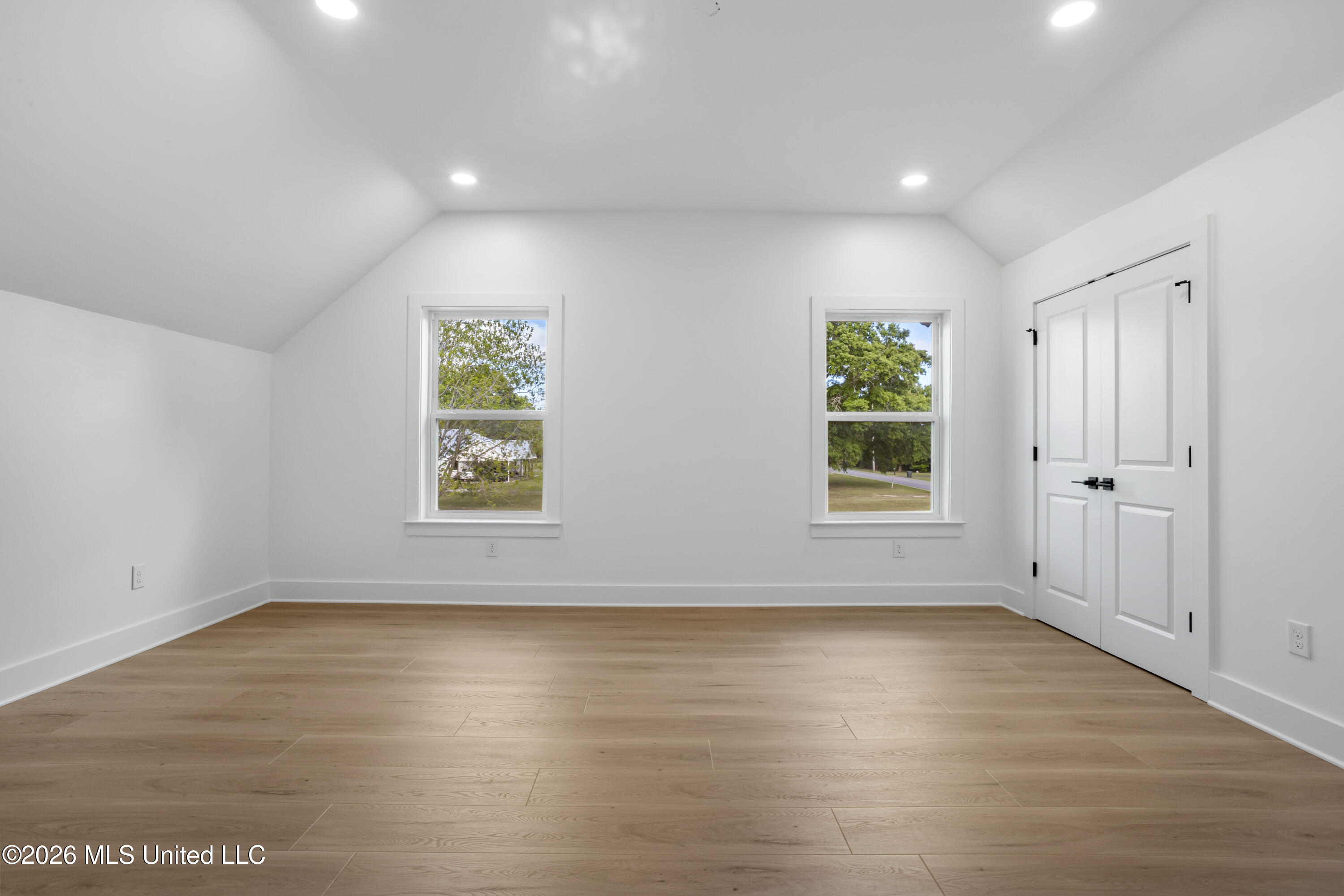 7308 Fountainbleau Road