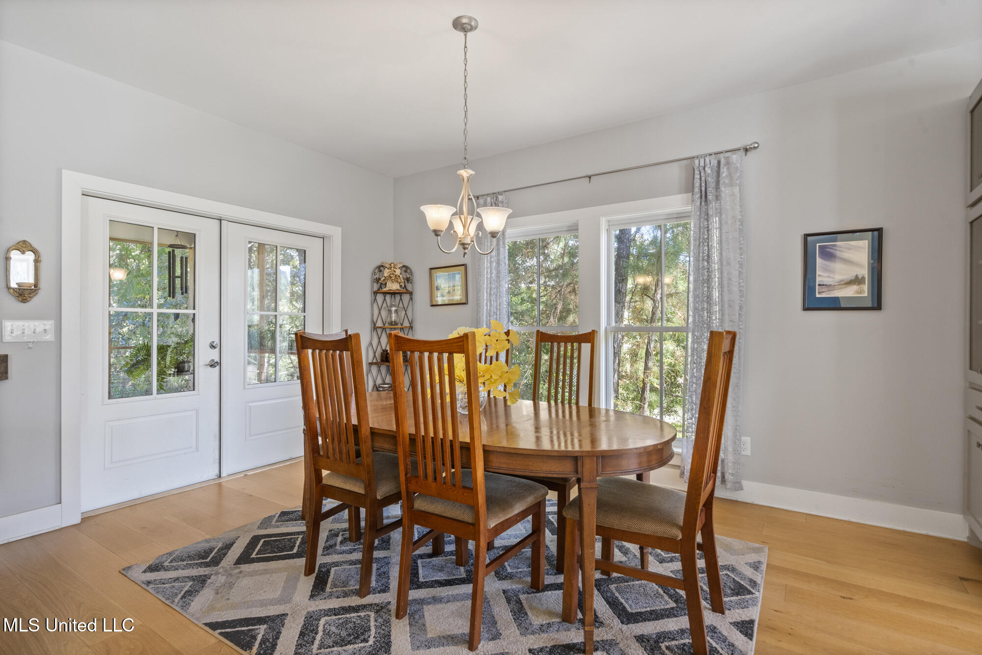 10720 Eagle Nest Road