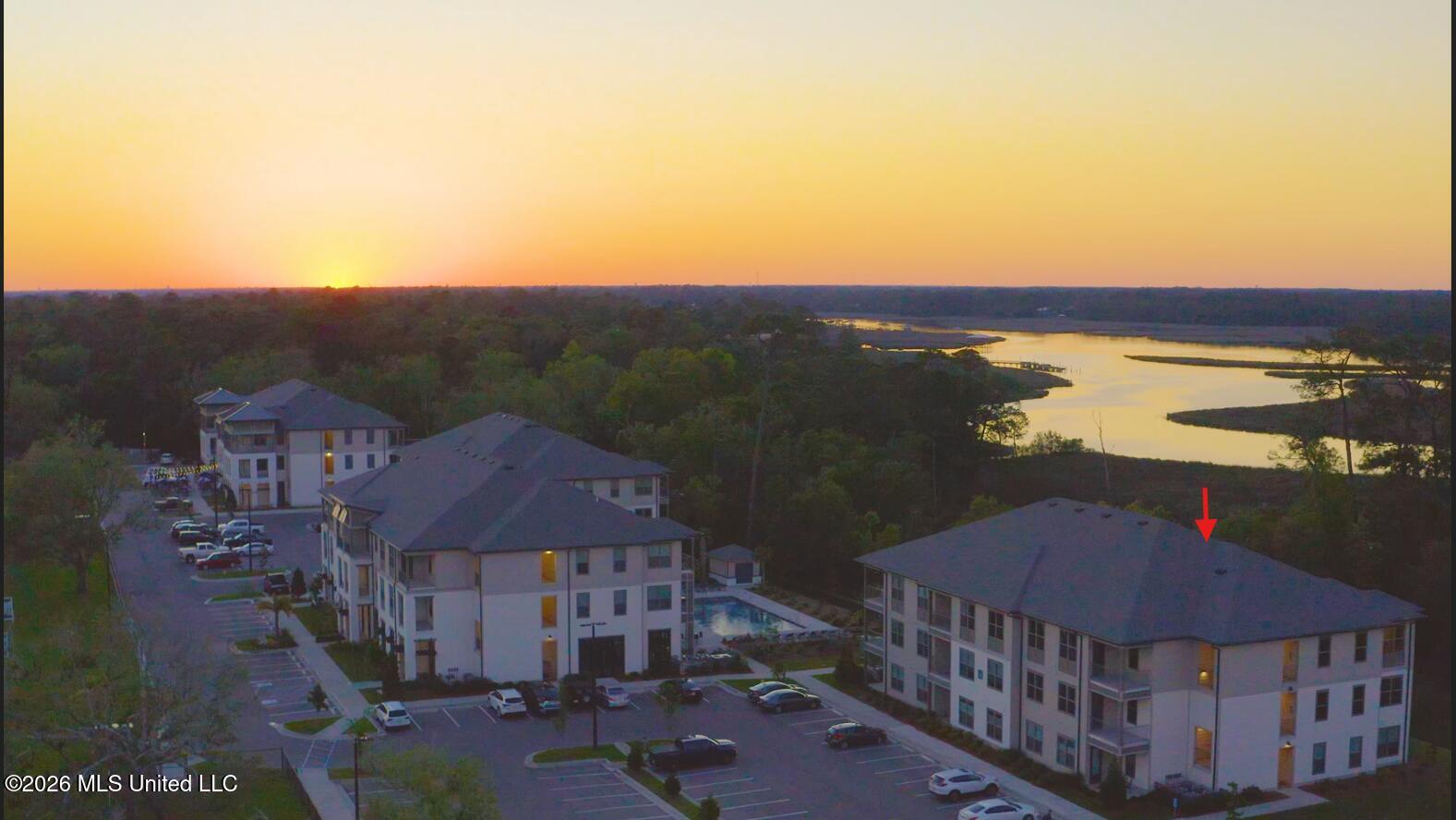 2501 Bienville Boulevard, 435