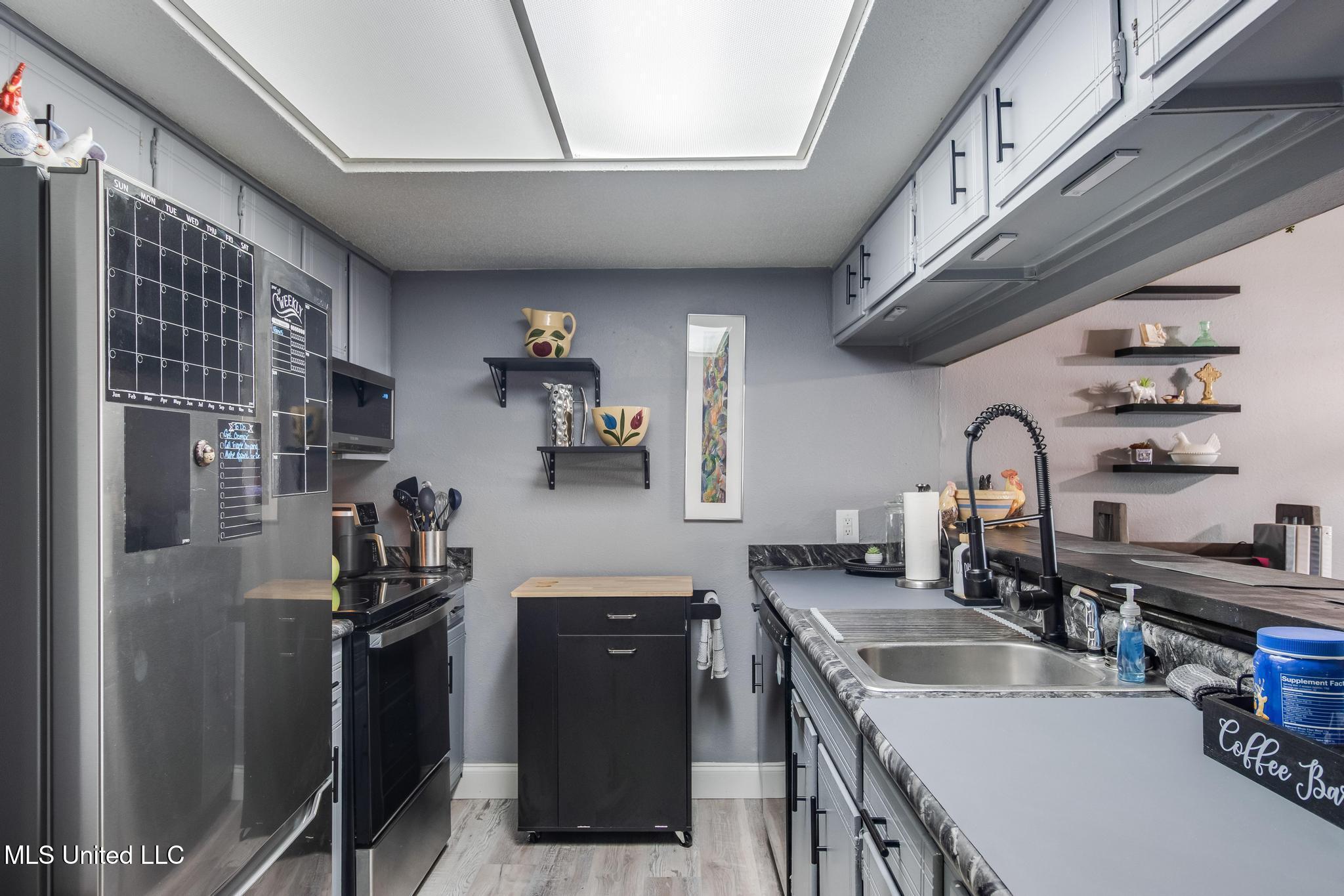 3230 Cumberland Road, 107