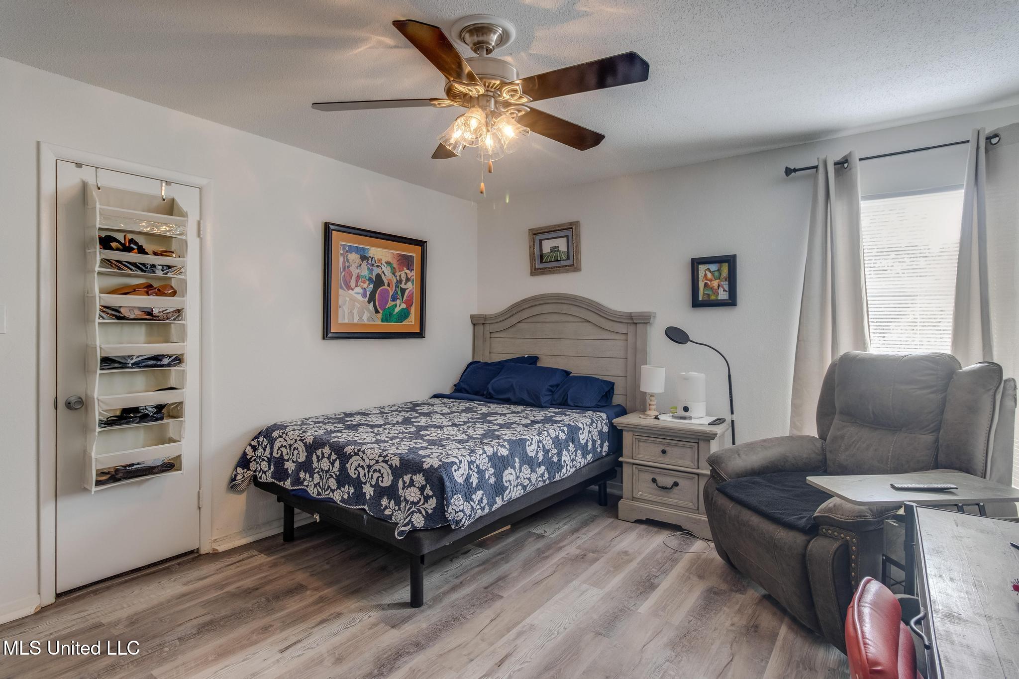 3230 Cumberland Road, 107