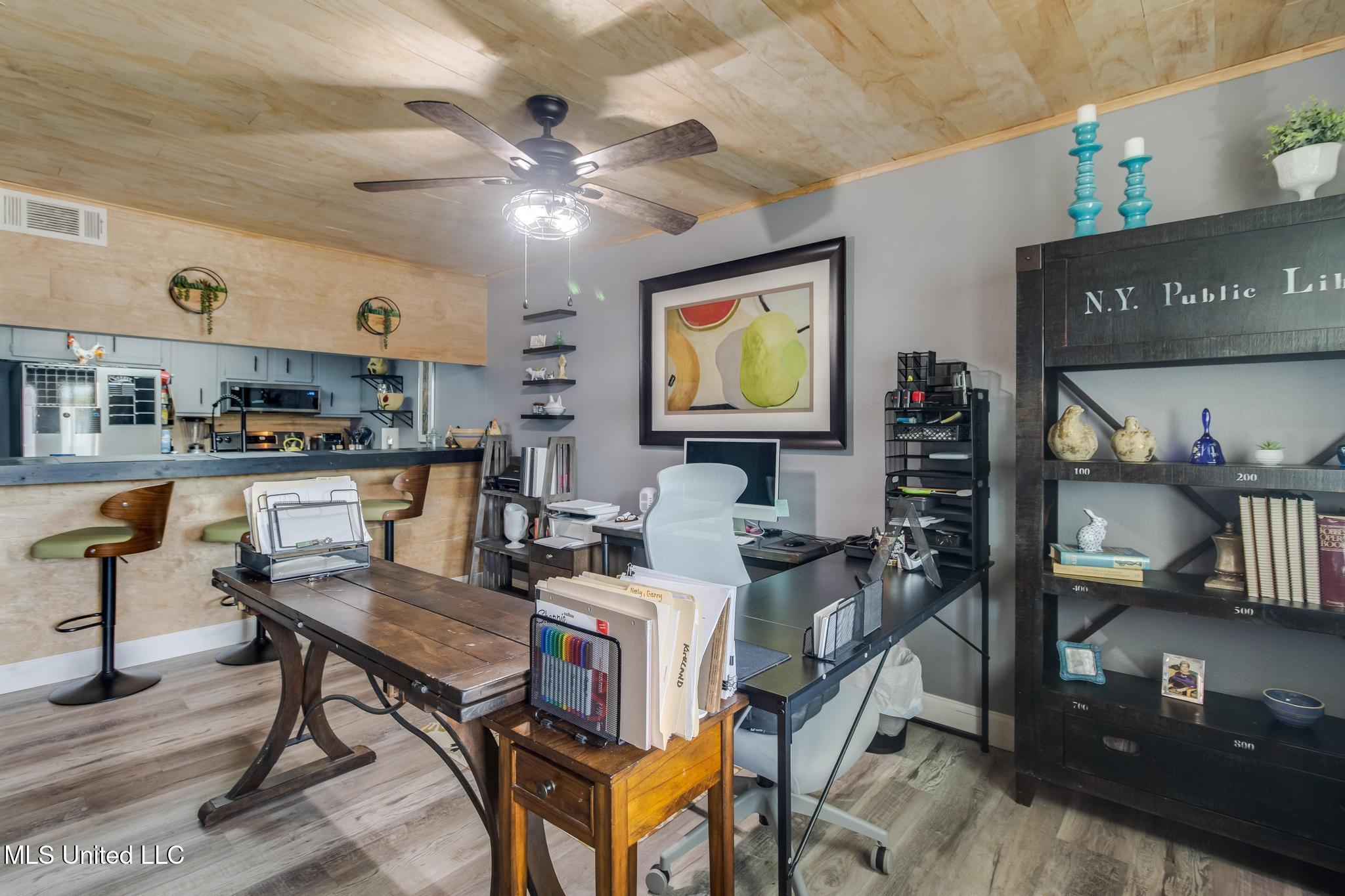 3230 Cumberland Road, 107