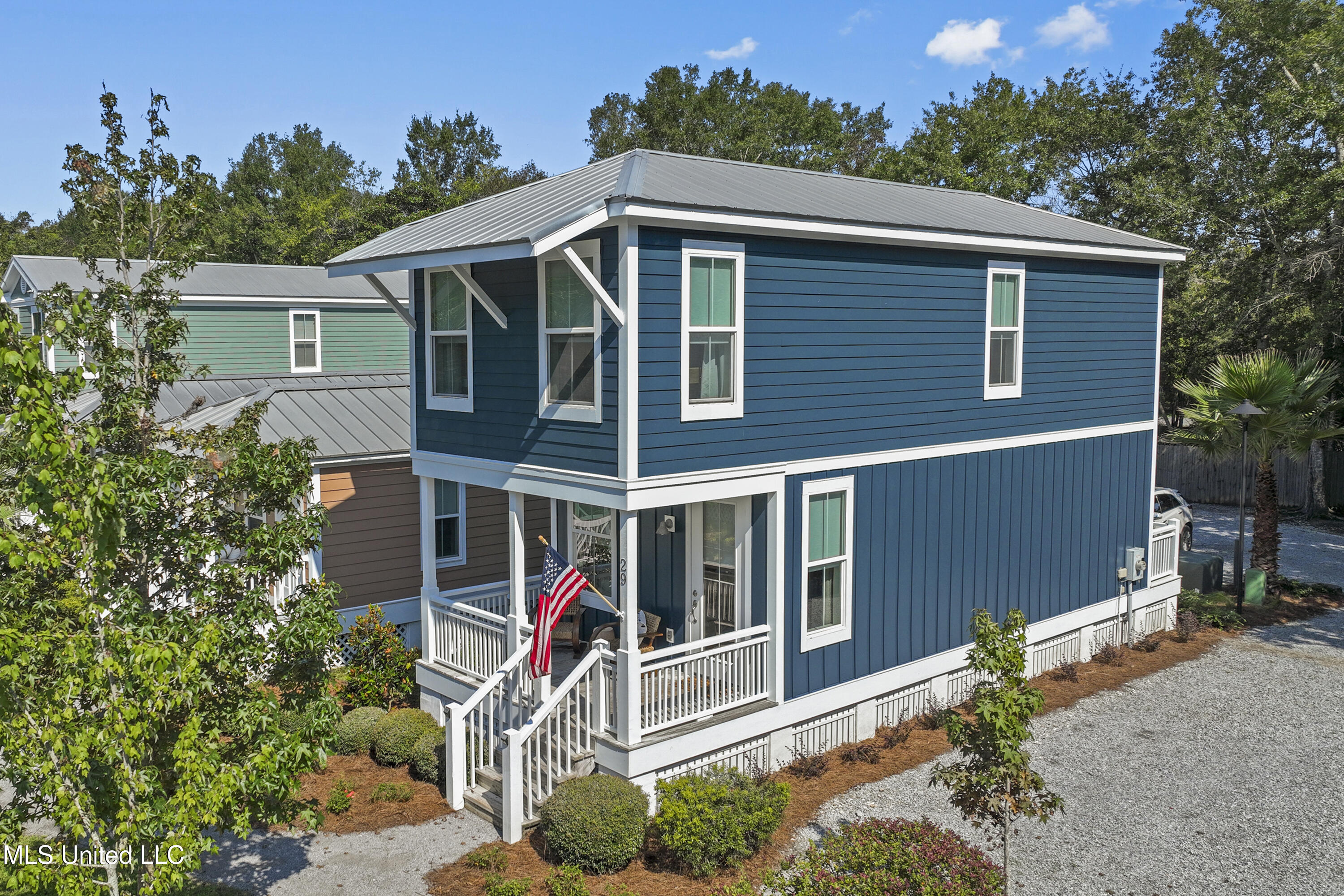 2207 Government Street, 29