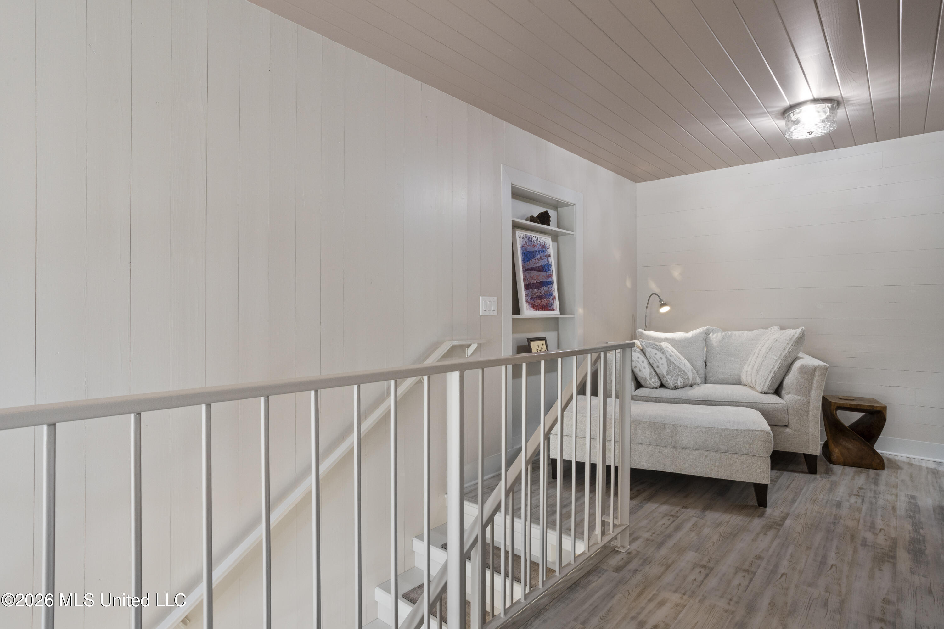 527 Front Beach Drive, 20