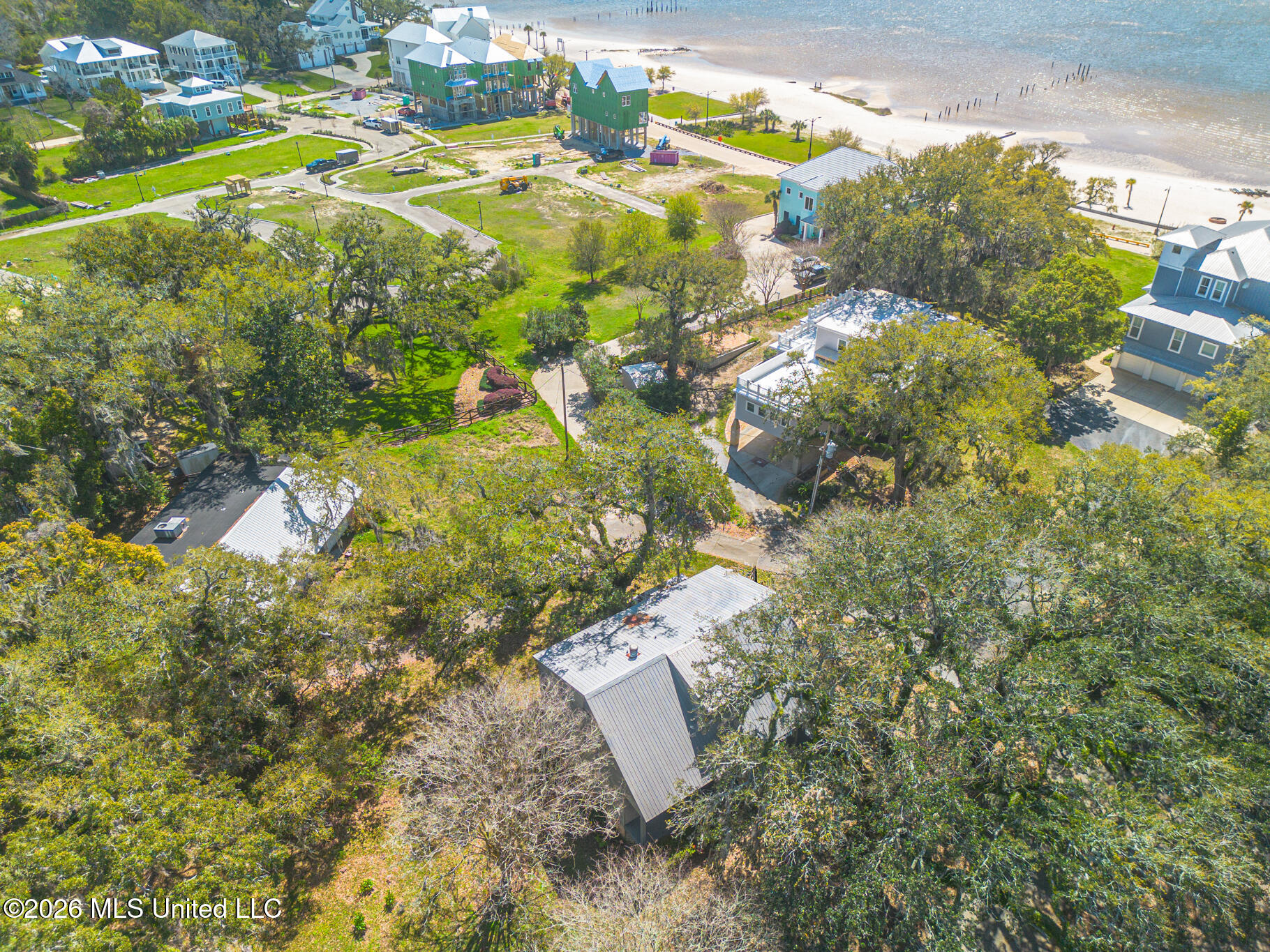 408 Oakwood Drive