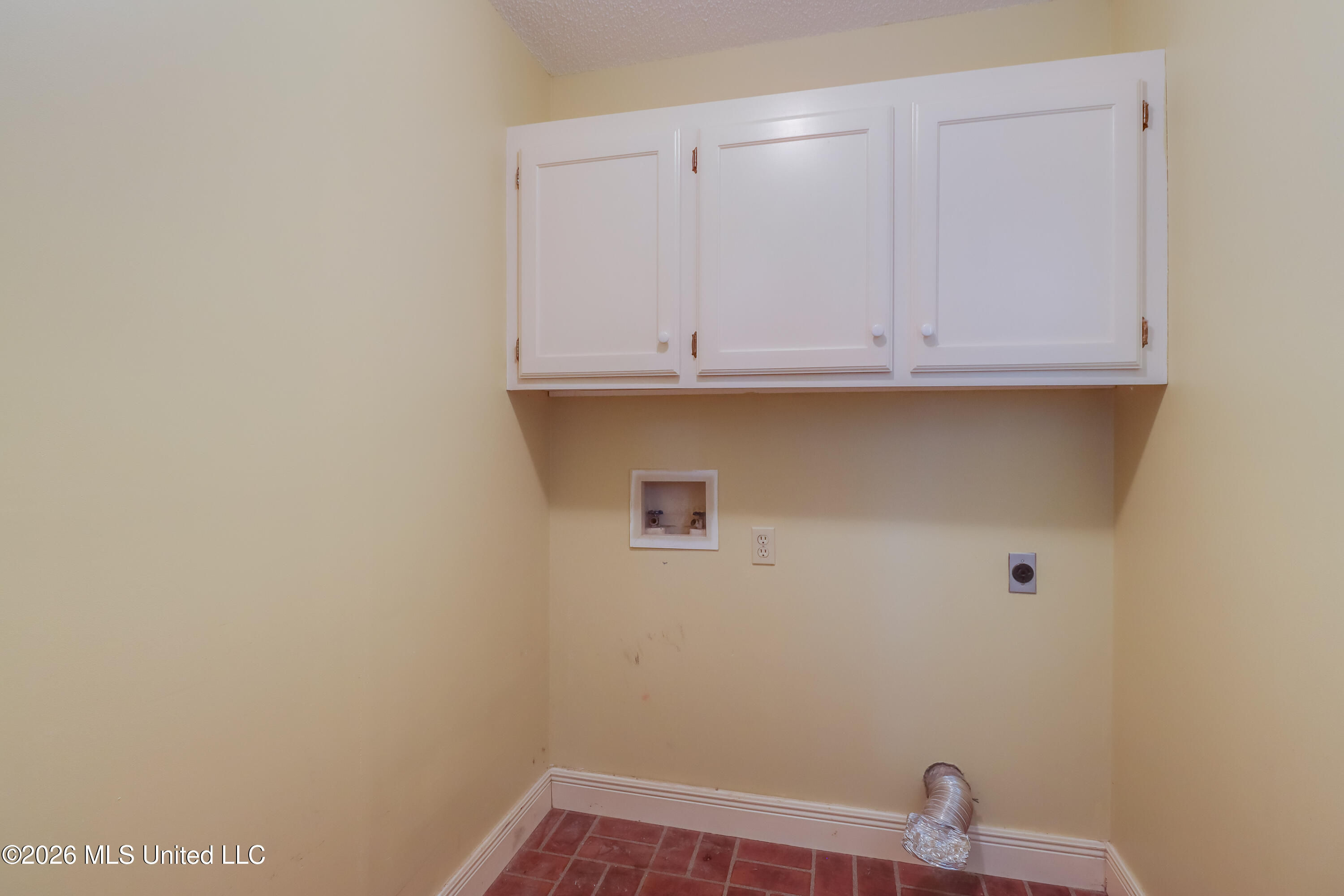 408 Oakwood Drive