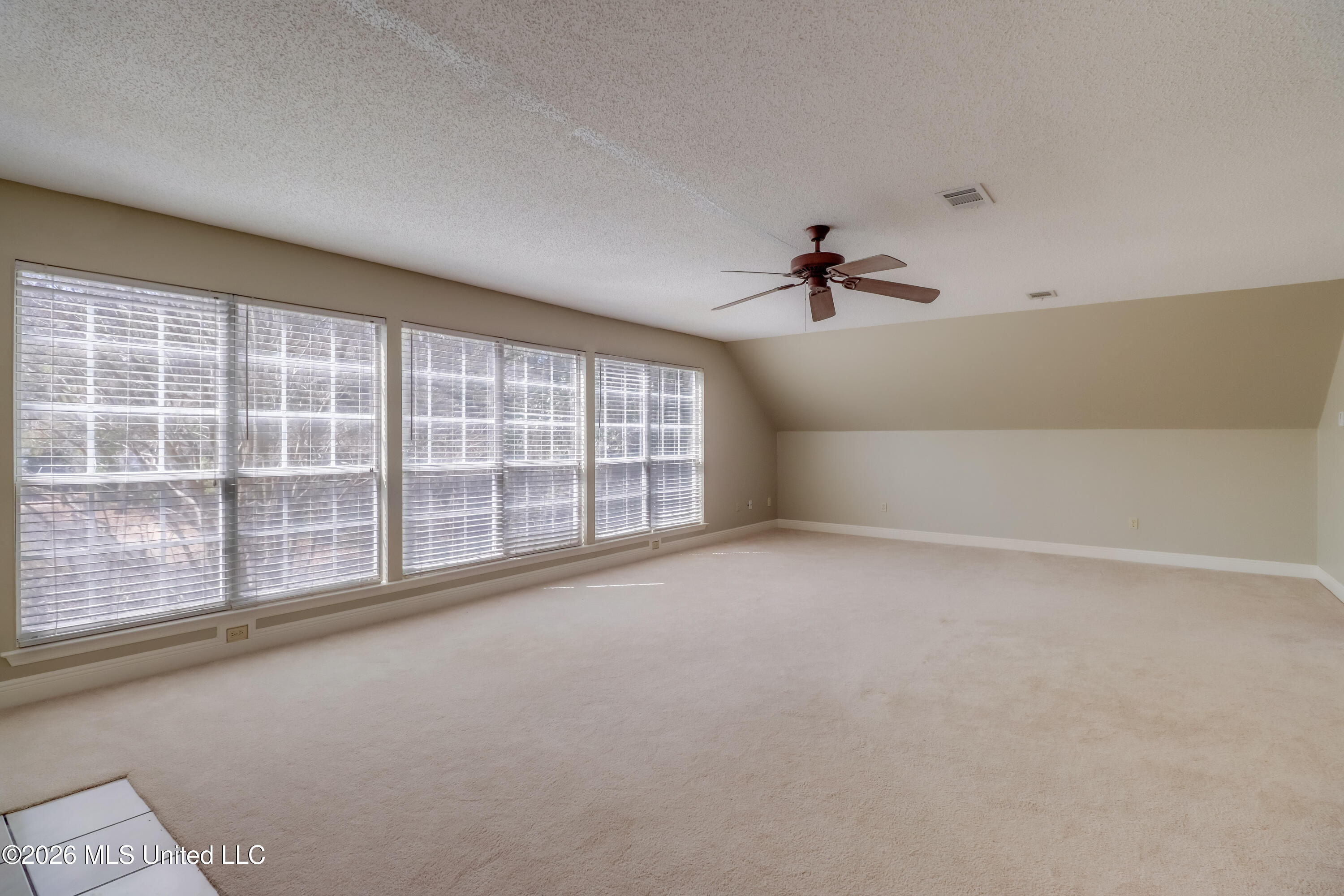 408 Oakwood Drive