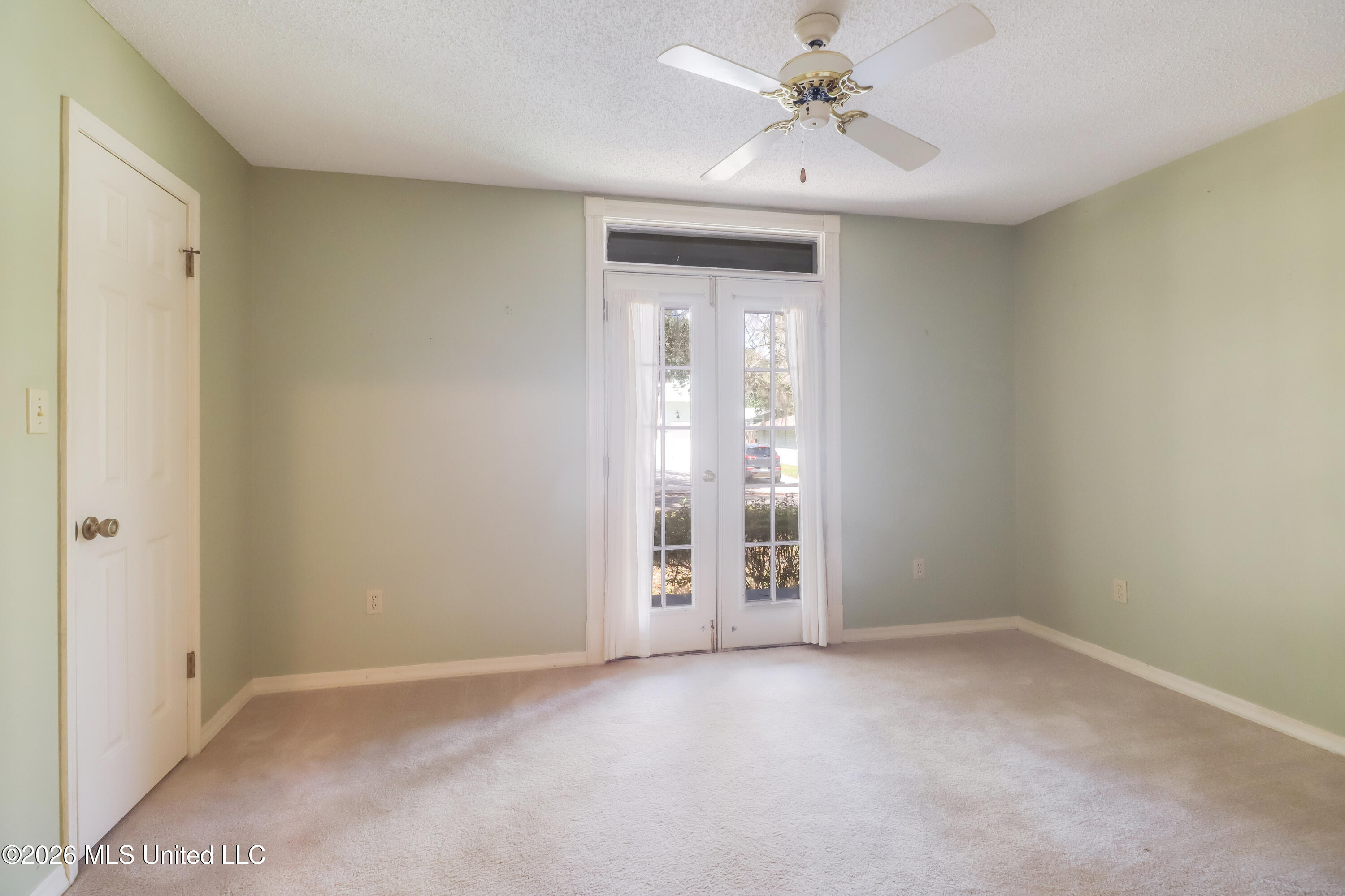 408 Oakwood Drive