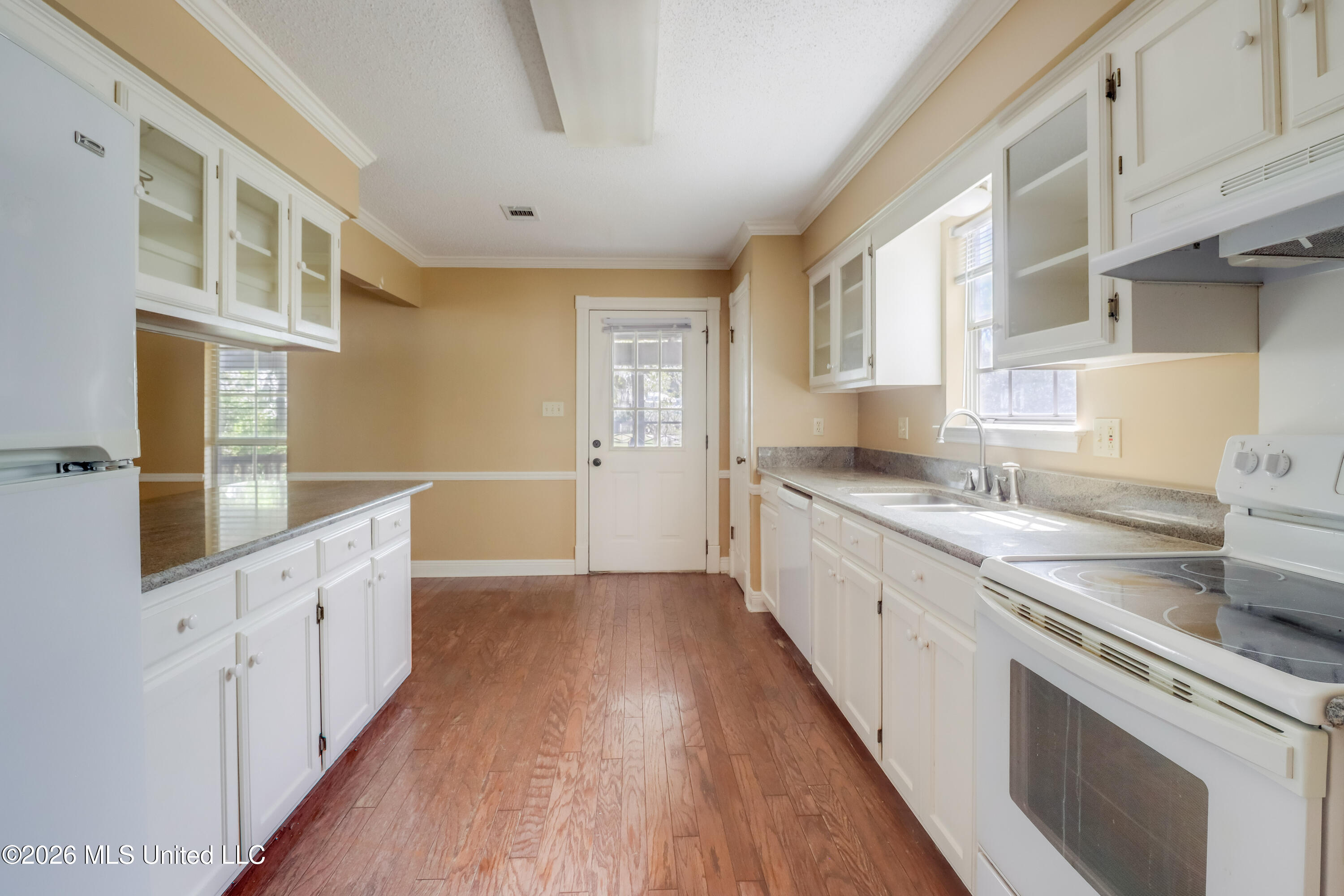 408 Oakwood Drive