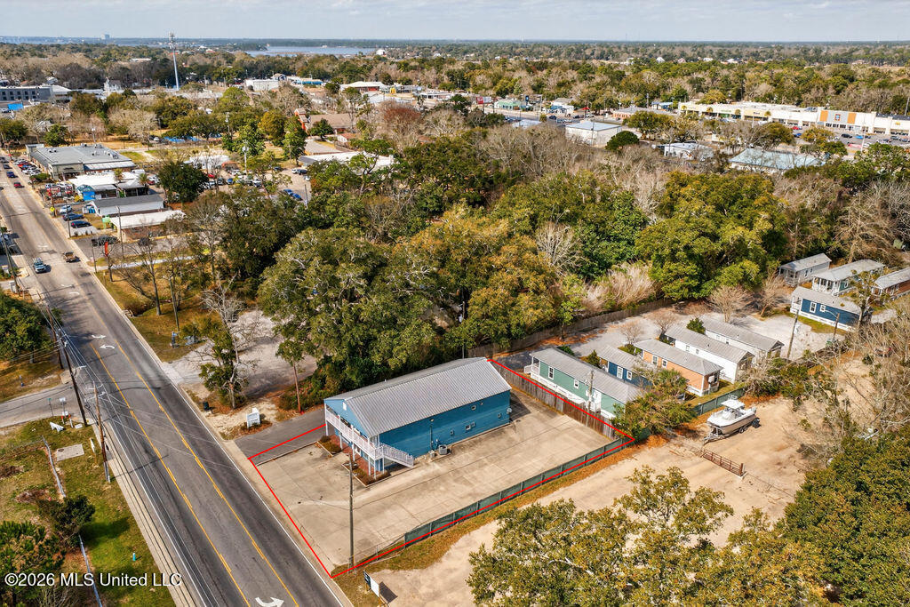 2005 Government Street