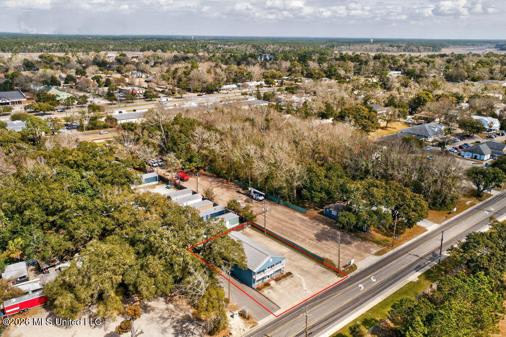 2005 Government Street