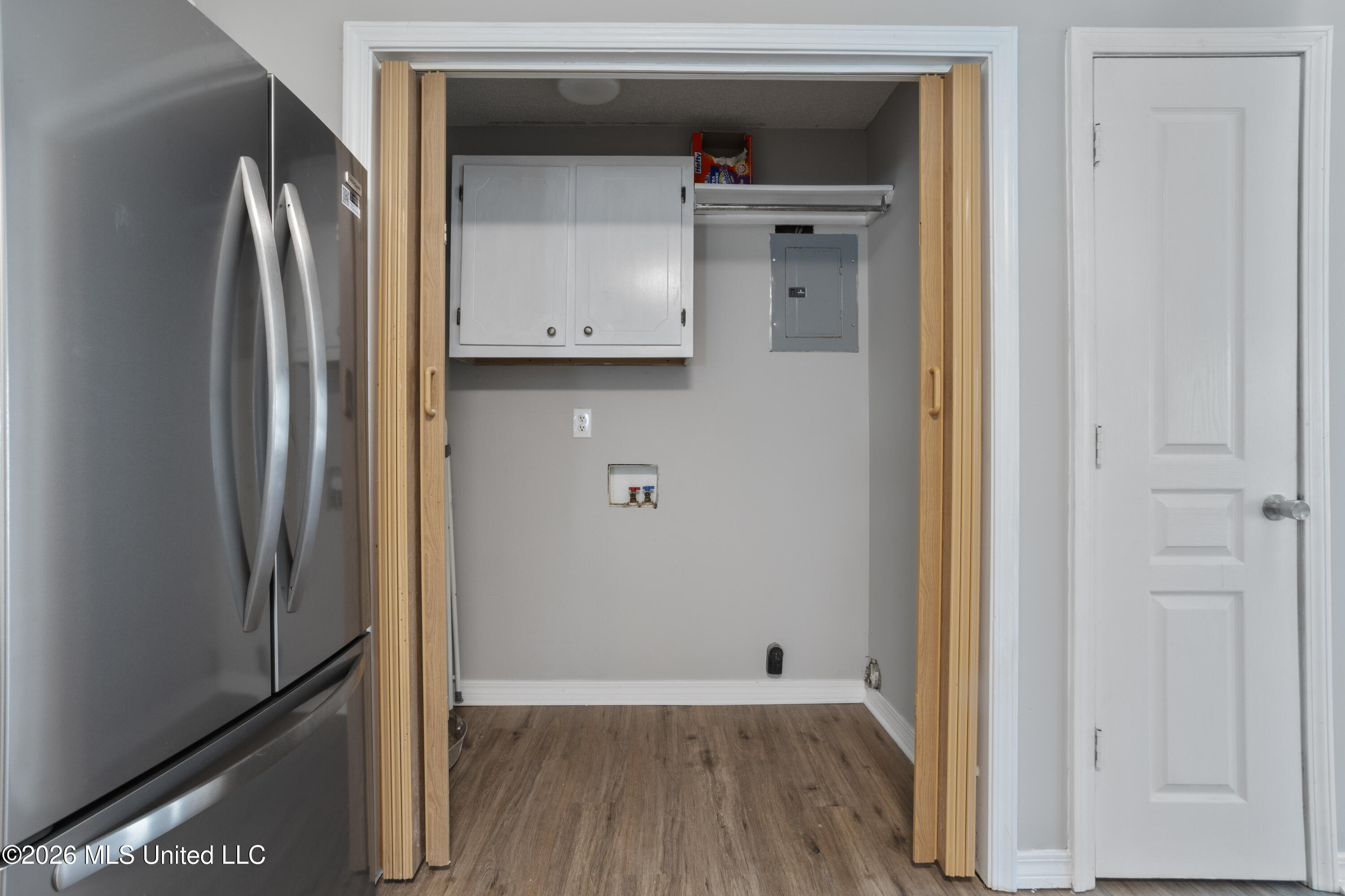 9021 W Simmons Circle