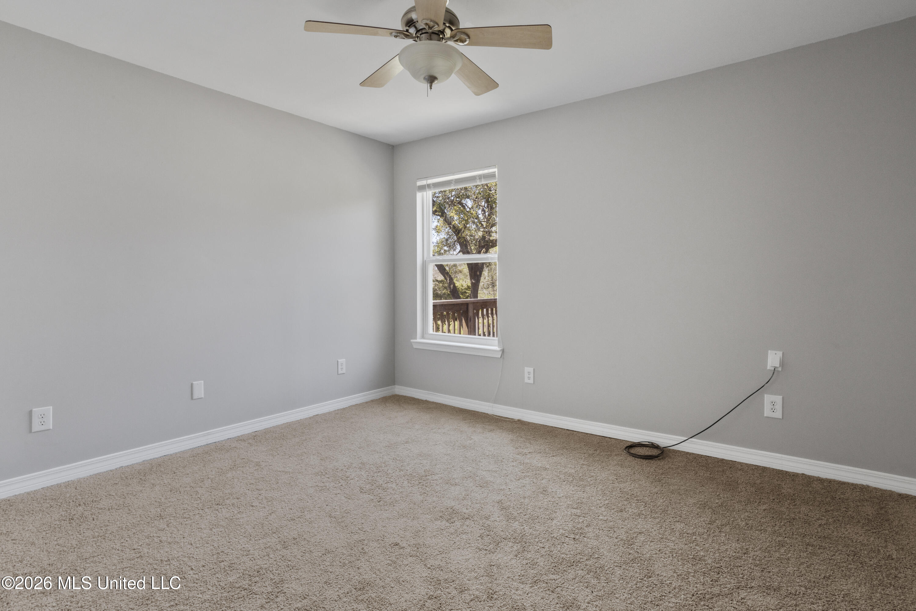 9021 W Simmons Circle