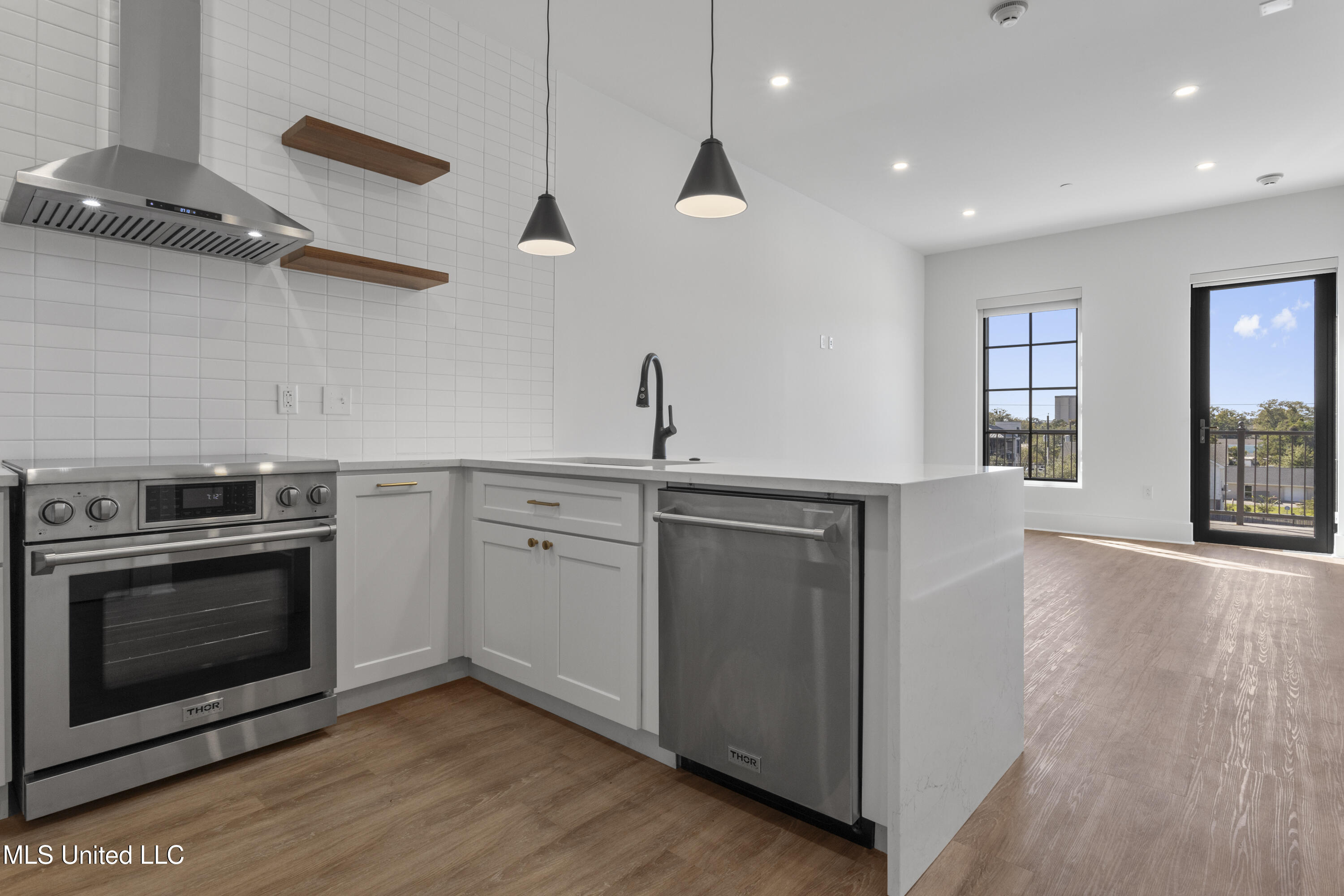 1515 Government Street, A302