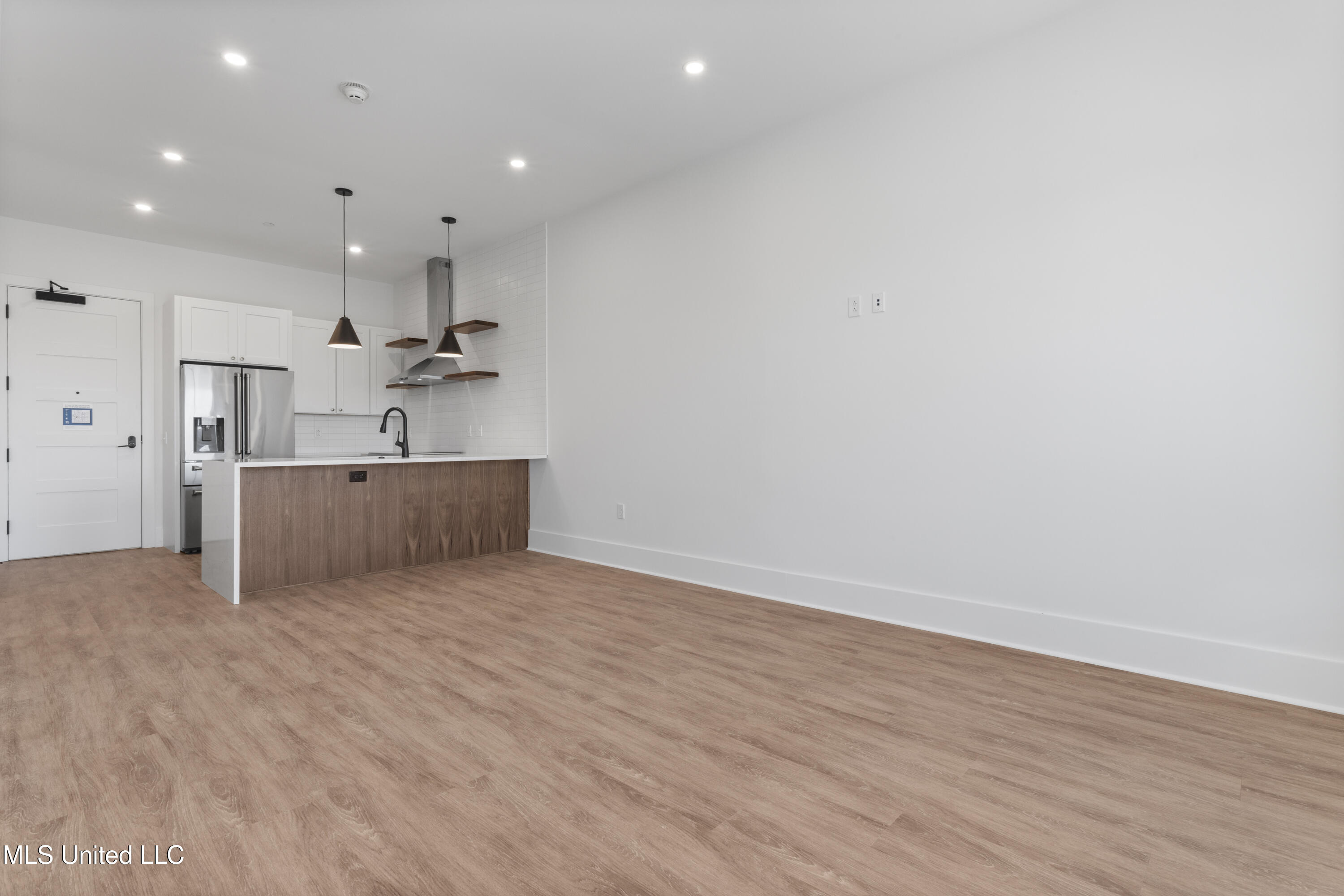 1515 Government Street, A302