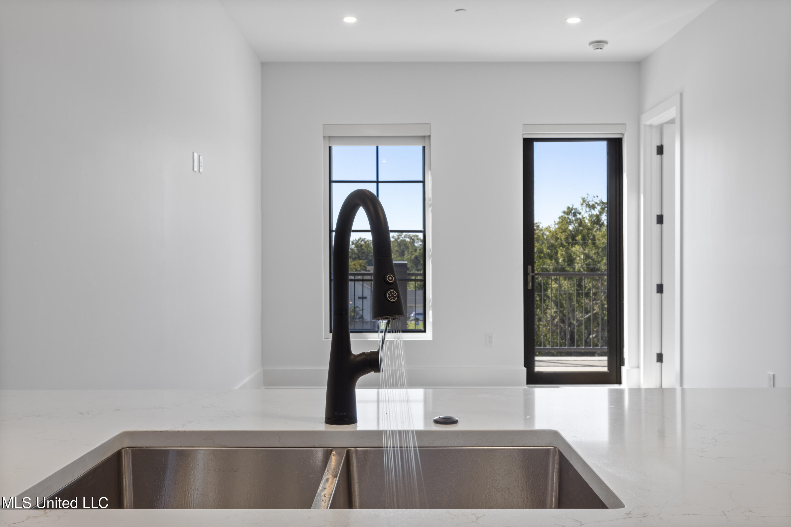 1515 Government Street, A302