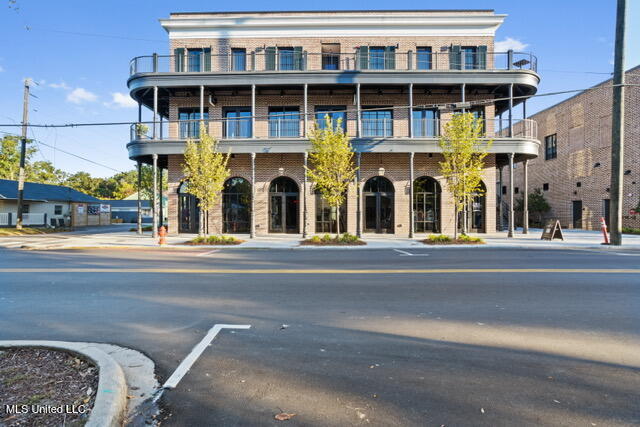 1515 Government Street, A302