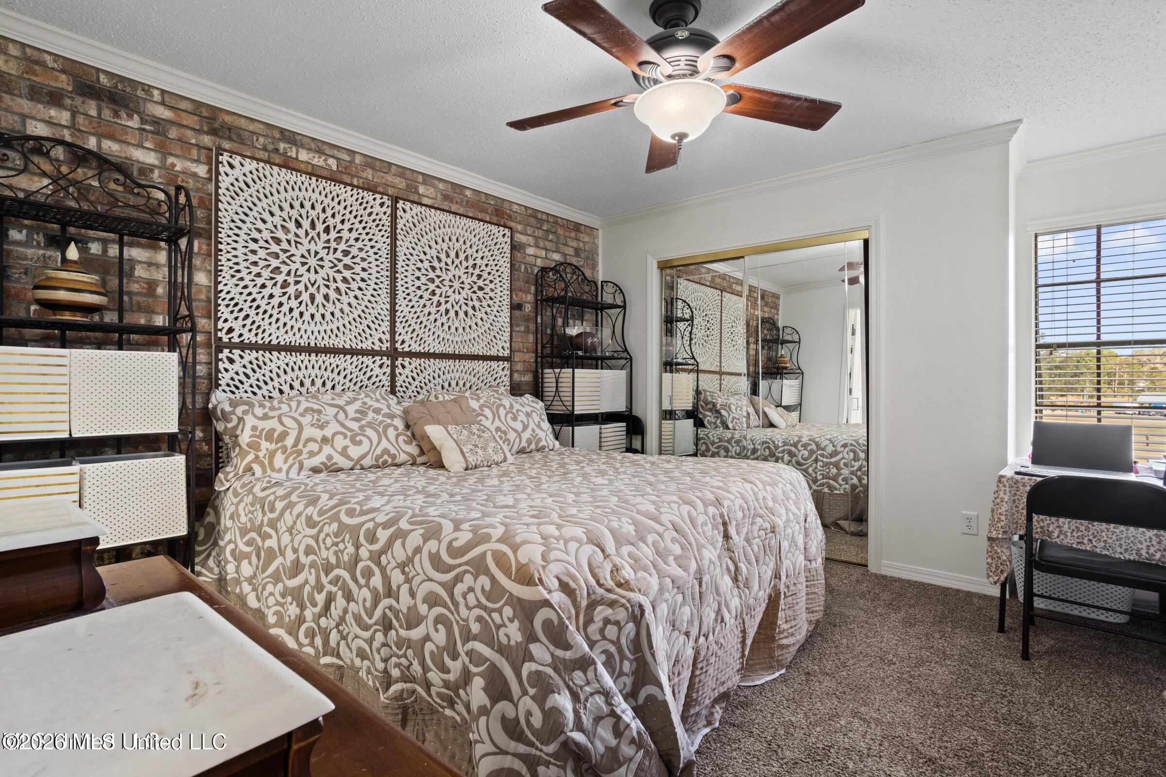 527 Front Beach Drive, 40