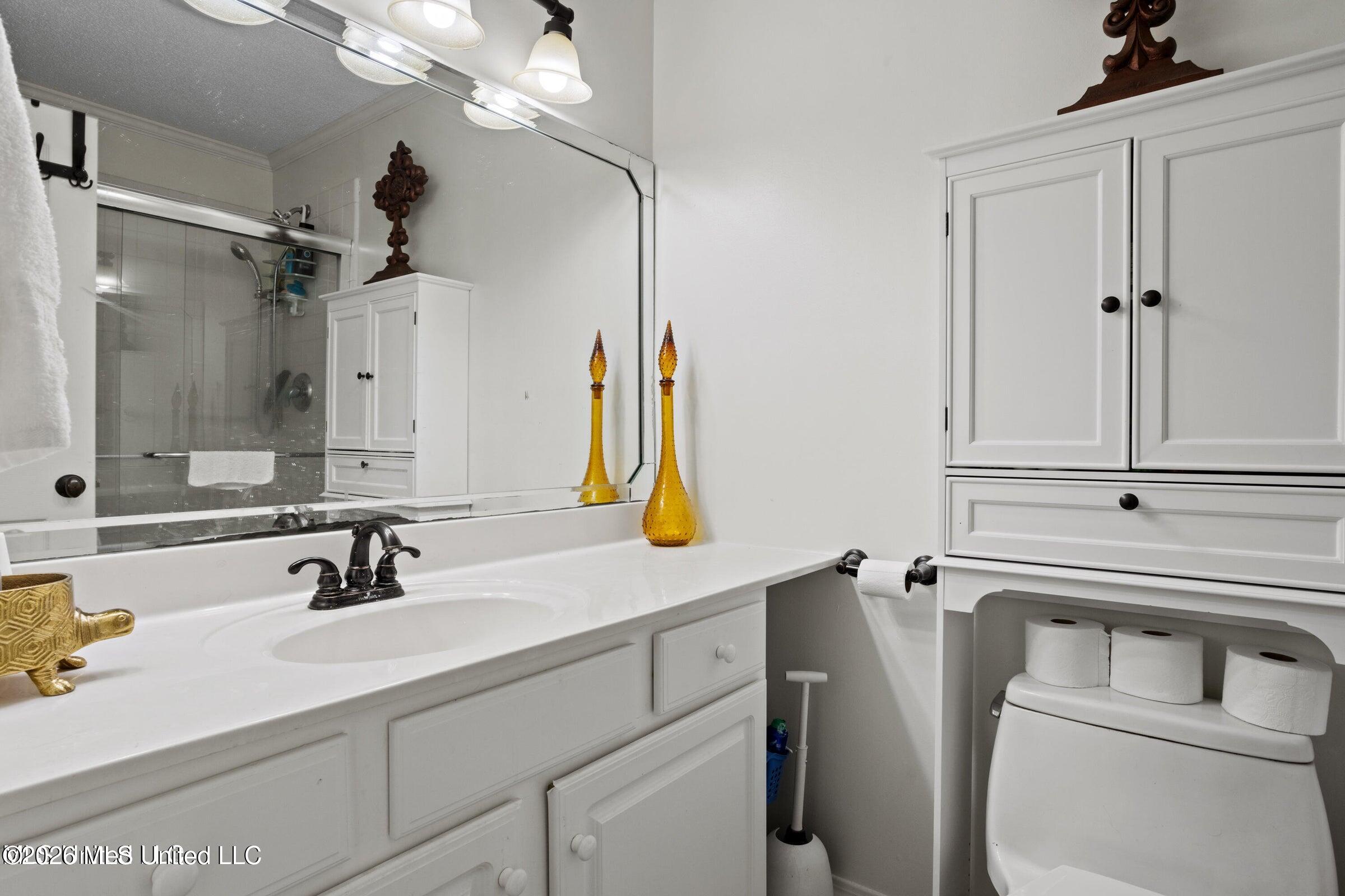 527 Front Beach Drive, 40