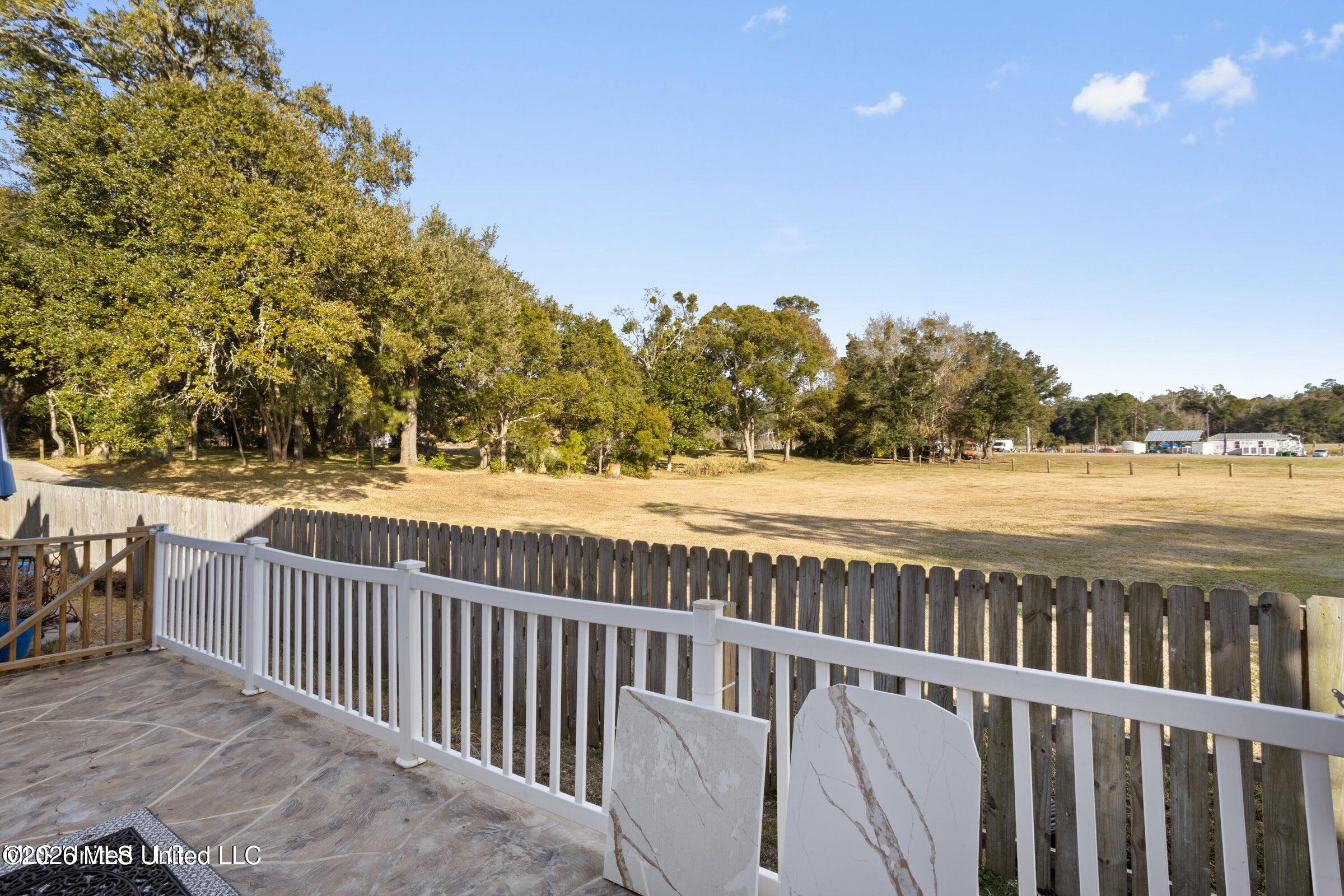 527 Front Beach Drive, 40