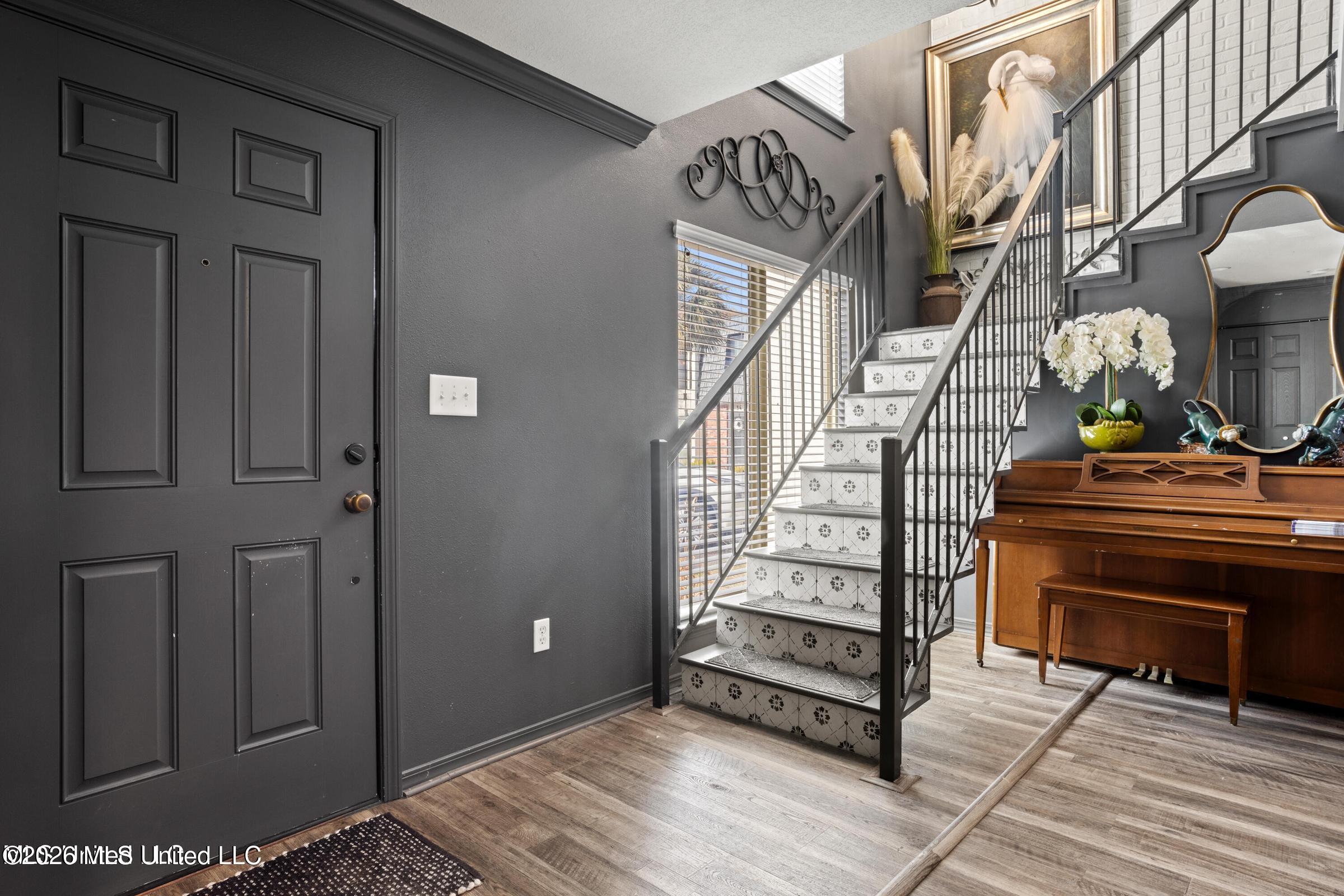 527 Front Beach Drive, 40