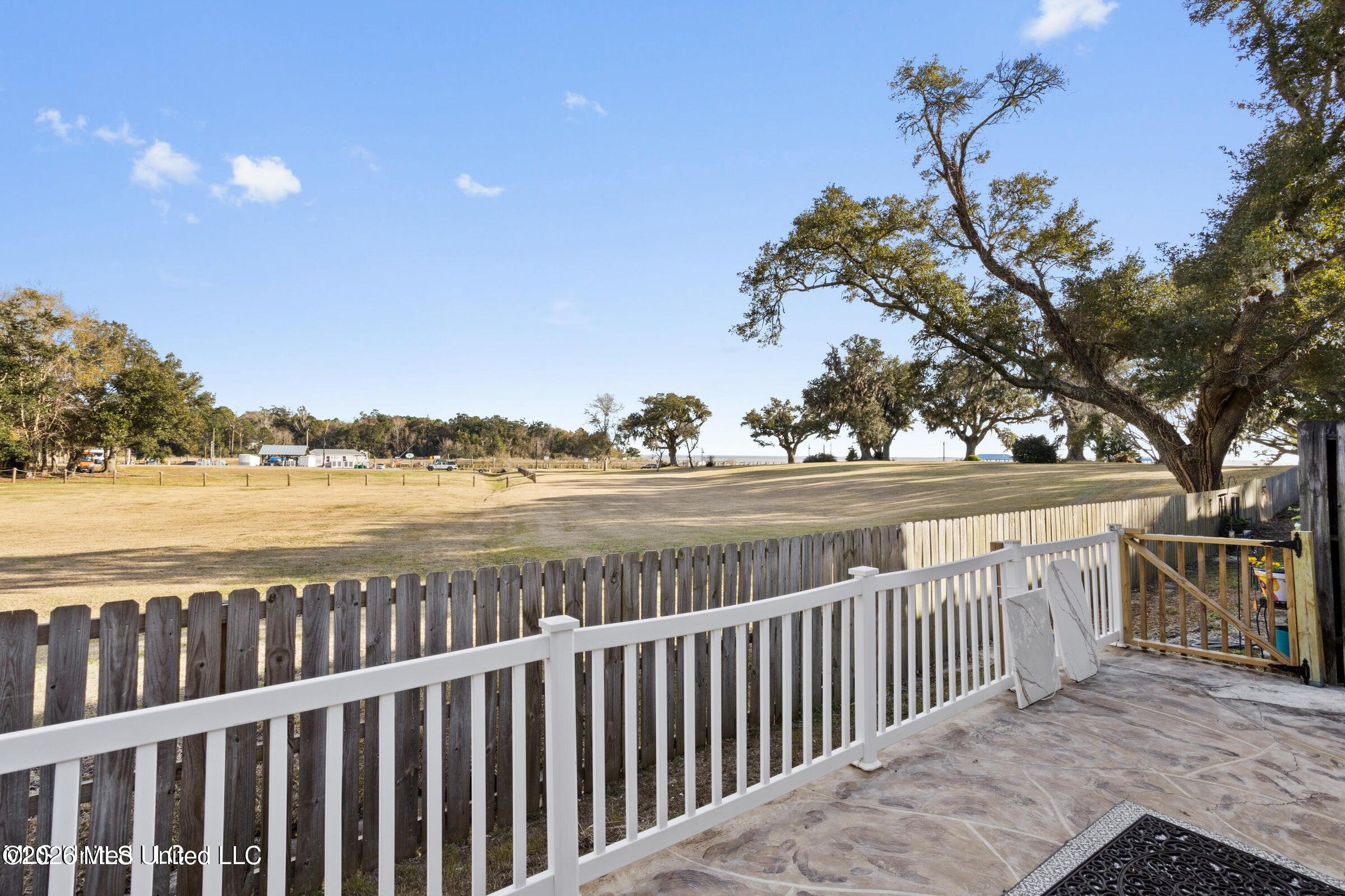 527 Front Beach Drive, 40