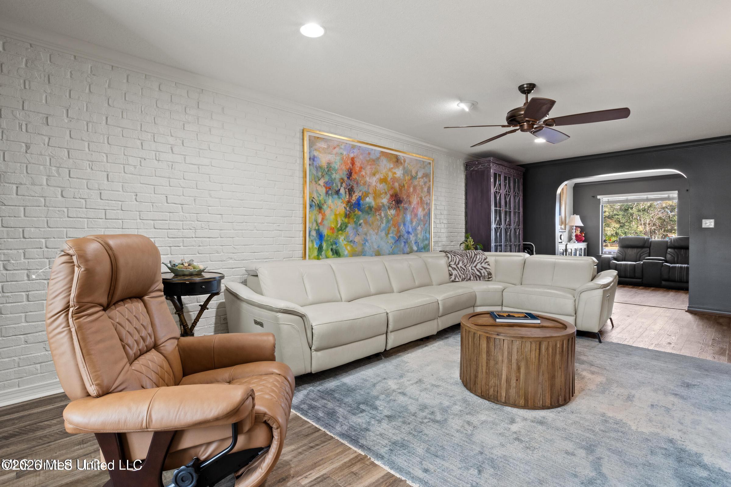 527 Front Beach Drive, 40