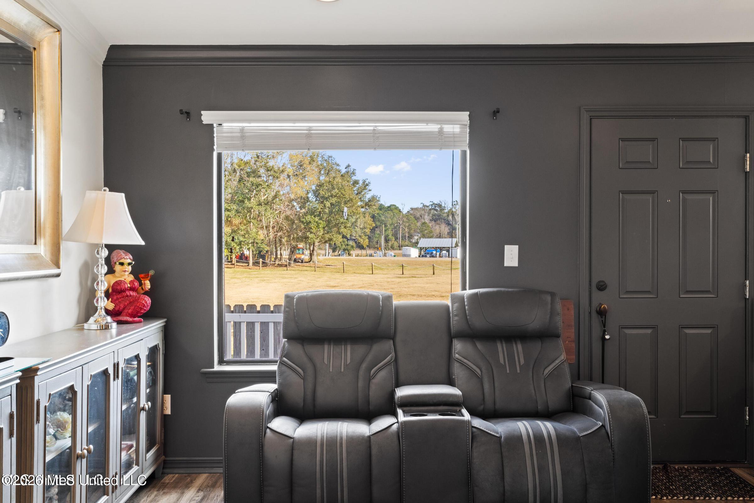 527 Front Beach Drive, 40