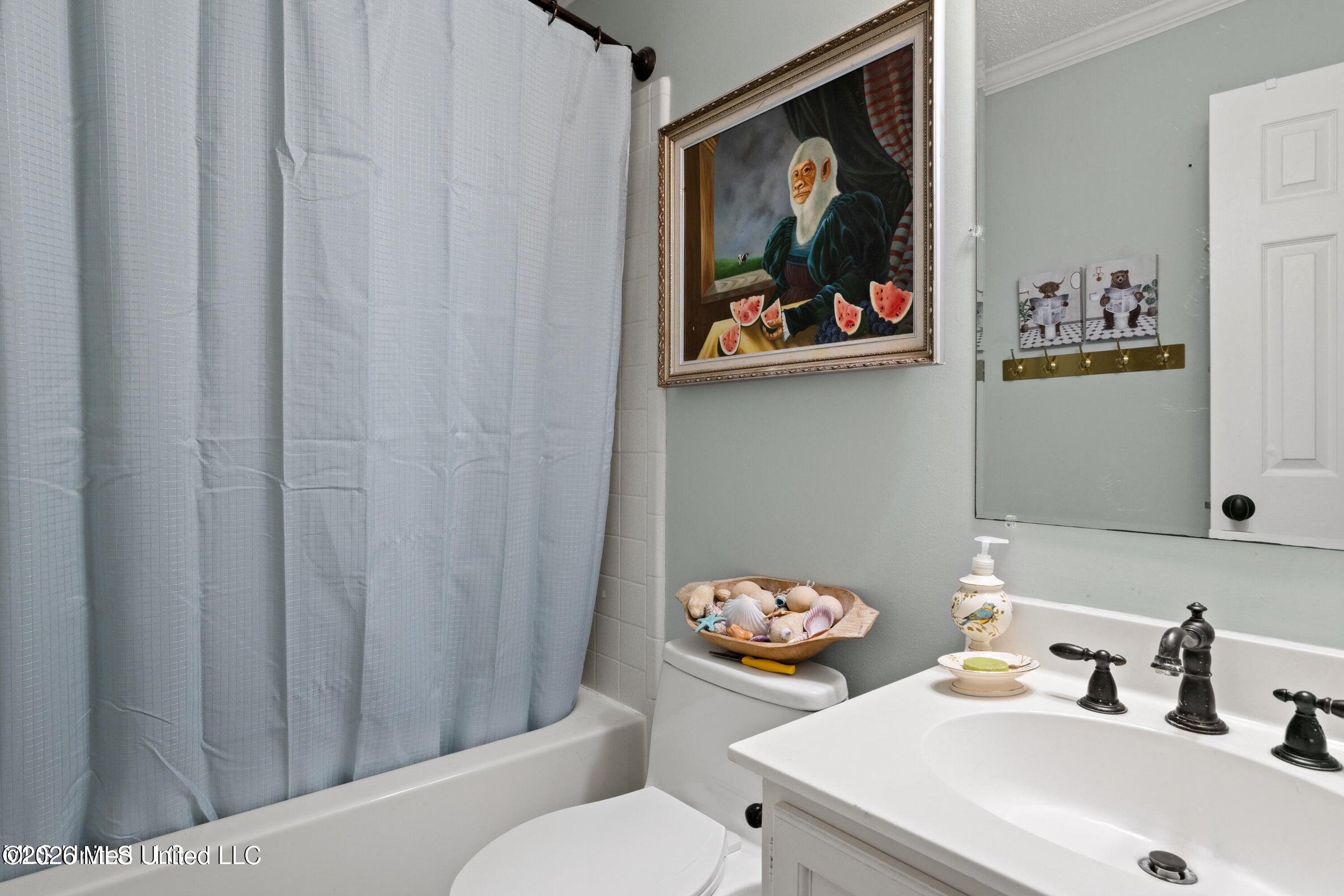 527 Front Beach Drive, 40