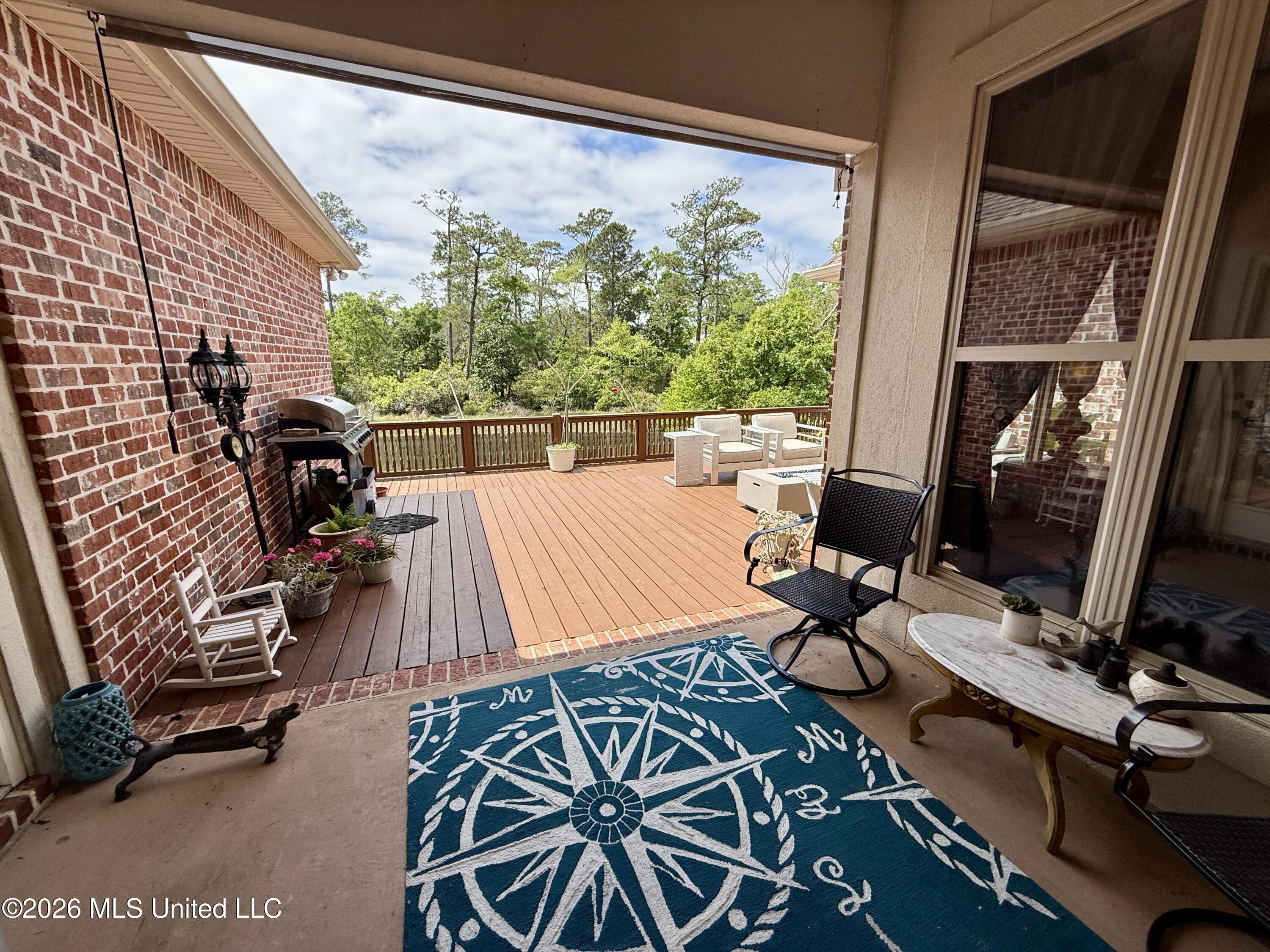 717 Clover Place
