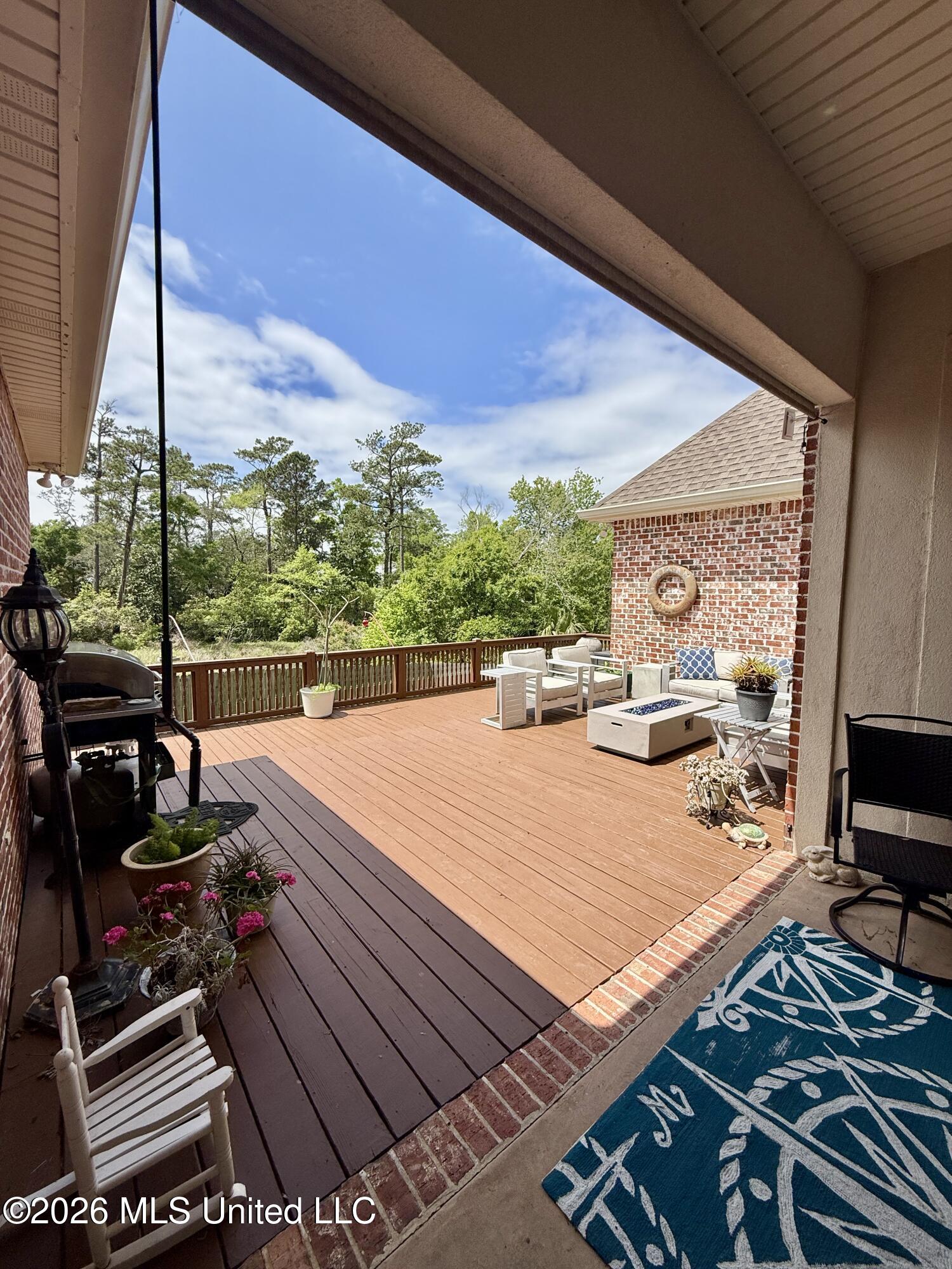 717 Clover Place