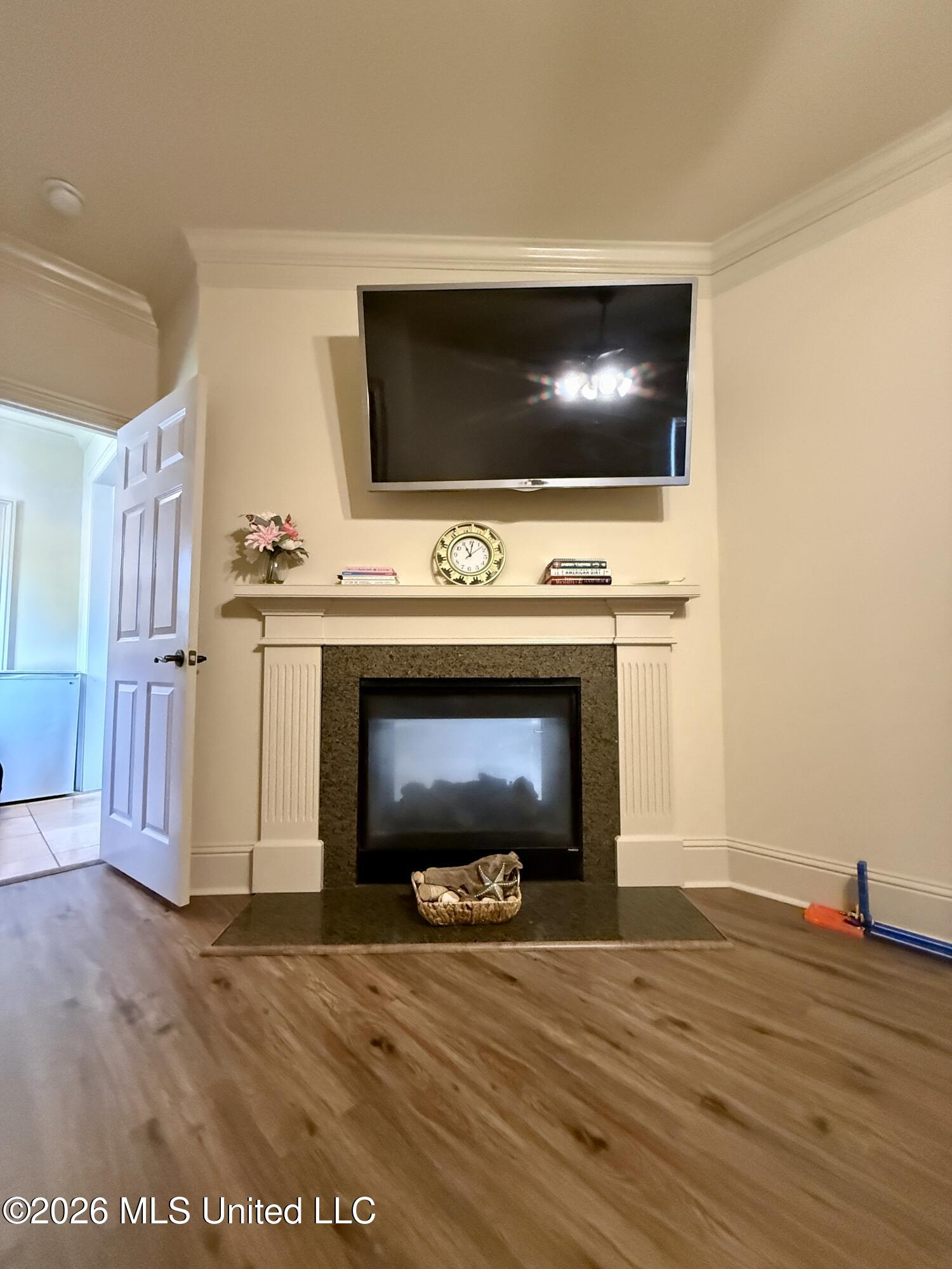 717 Clover Place