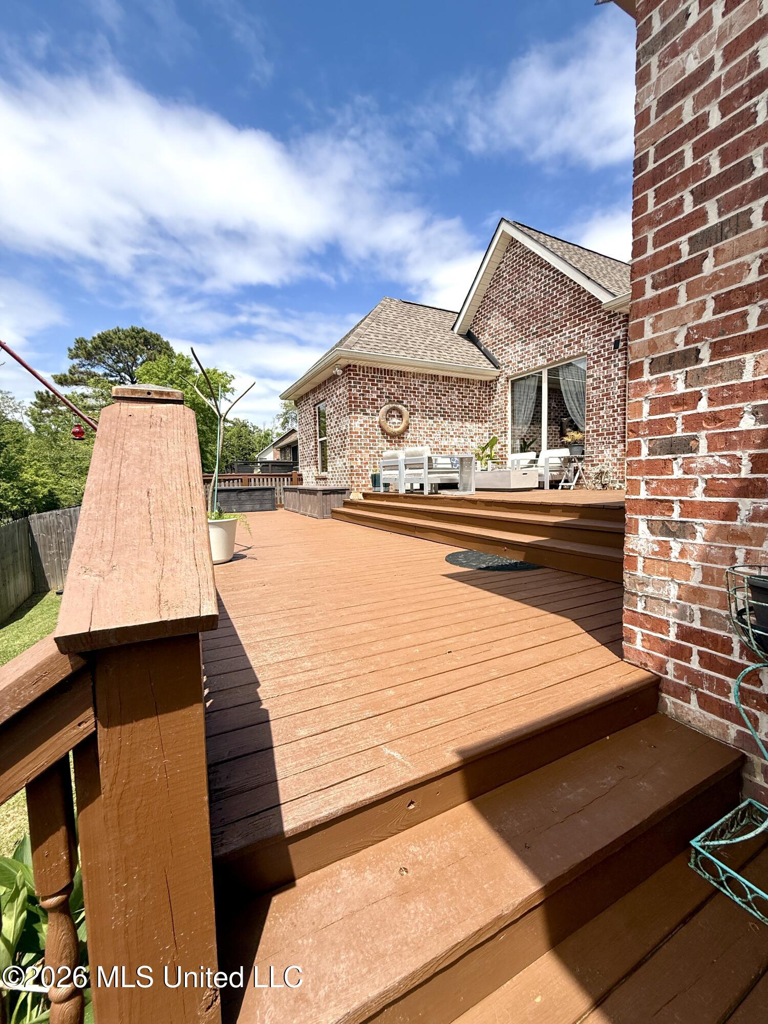 717 Clover Place