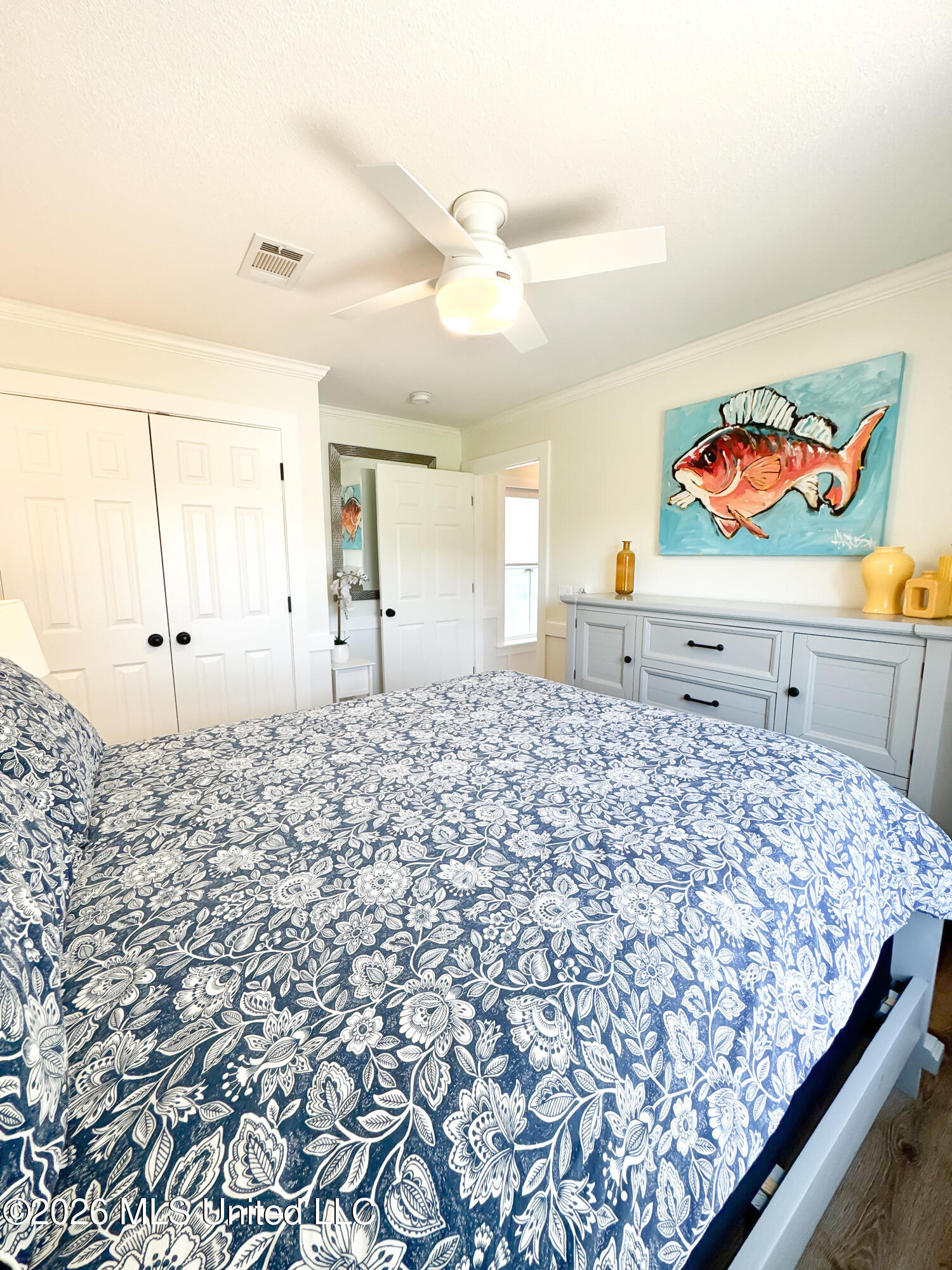 215 E 2nd Street, 34a