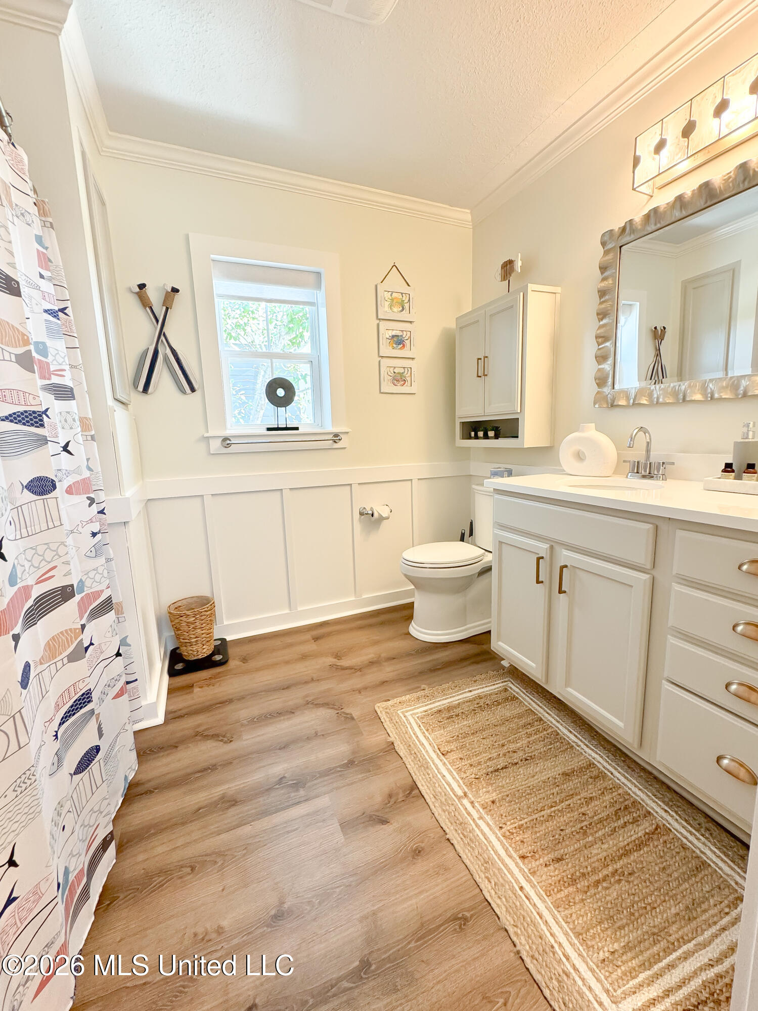 215 E 2nd Street, 34a