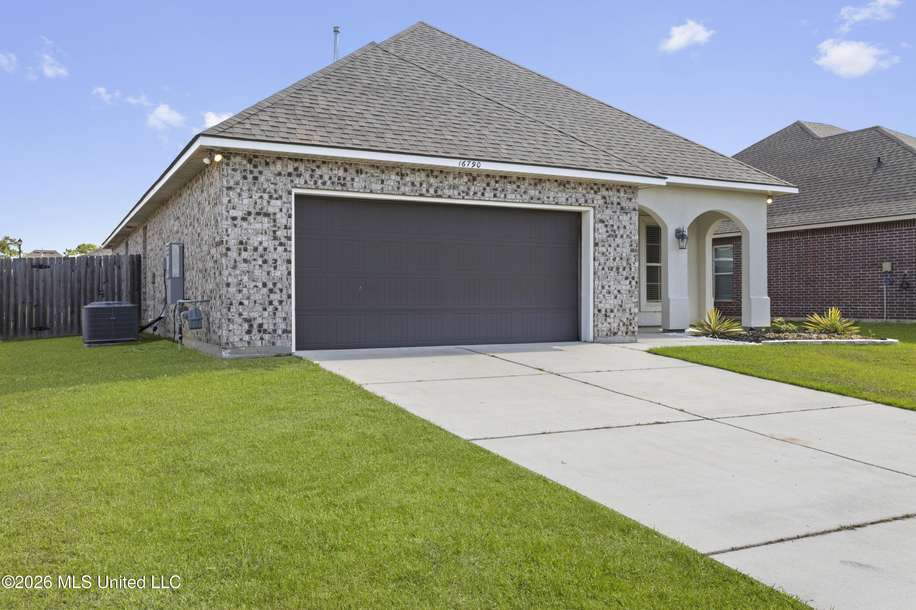 16790 Desmare Street