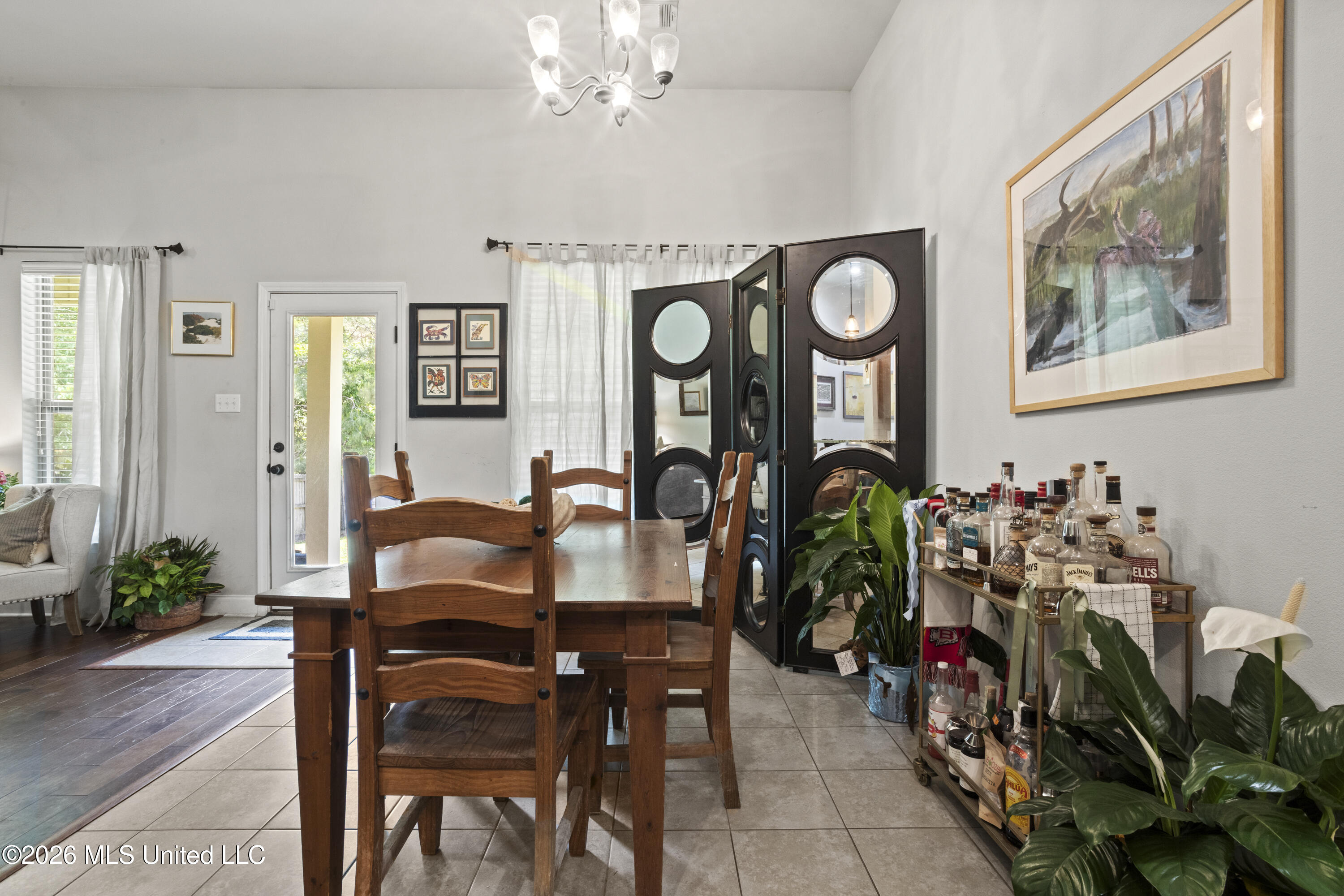 892 Reunion Pl Circle