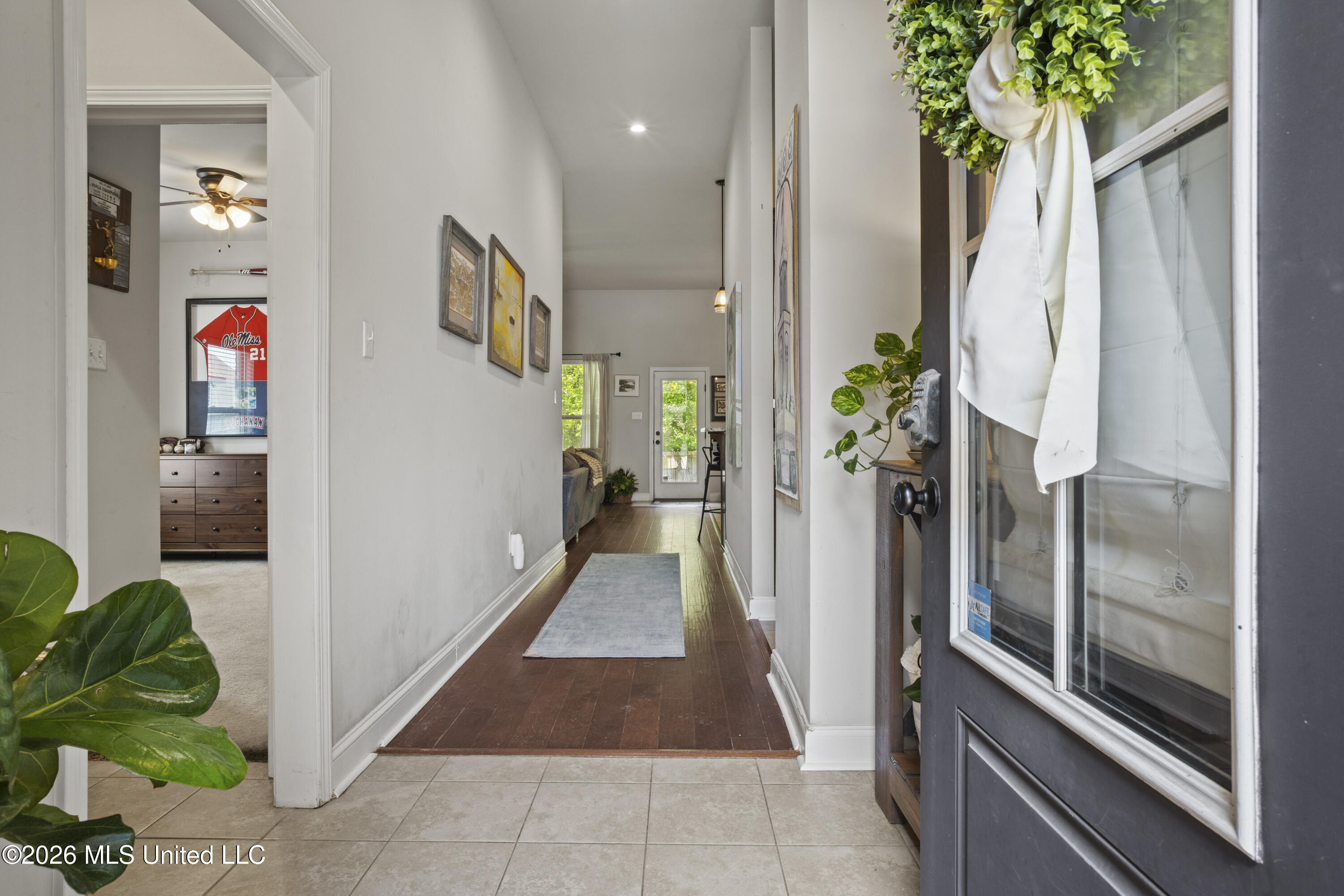 892 Reunion Pl Circle