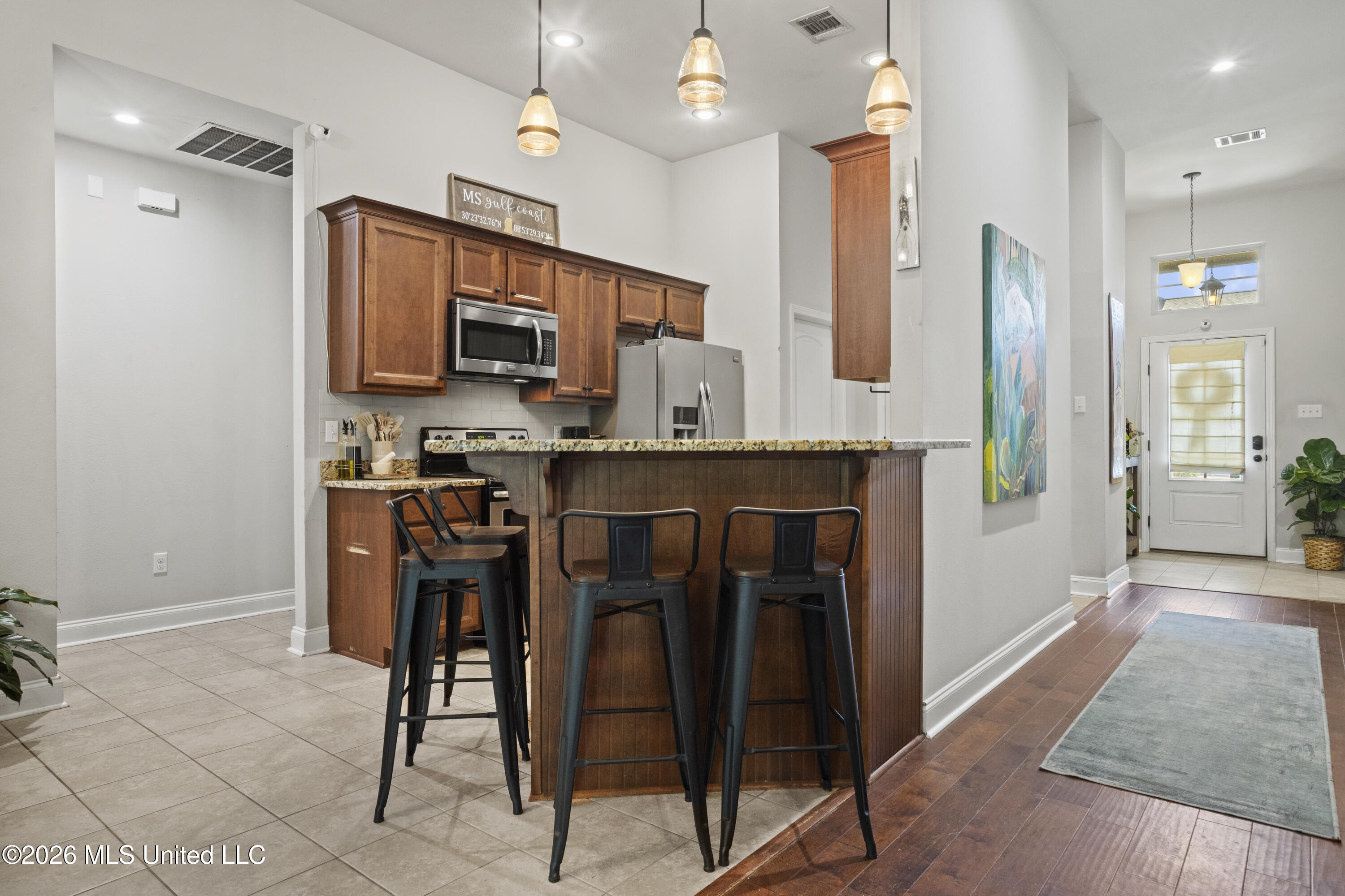 892 Reunion Pl Circle